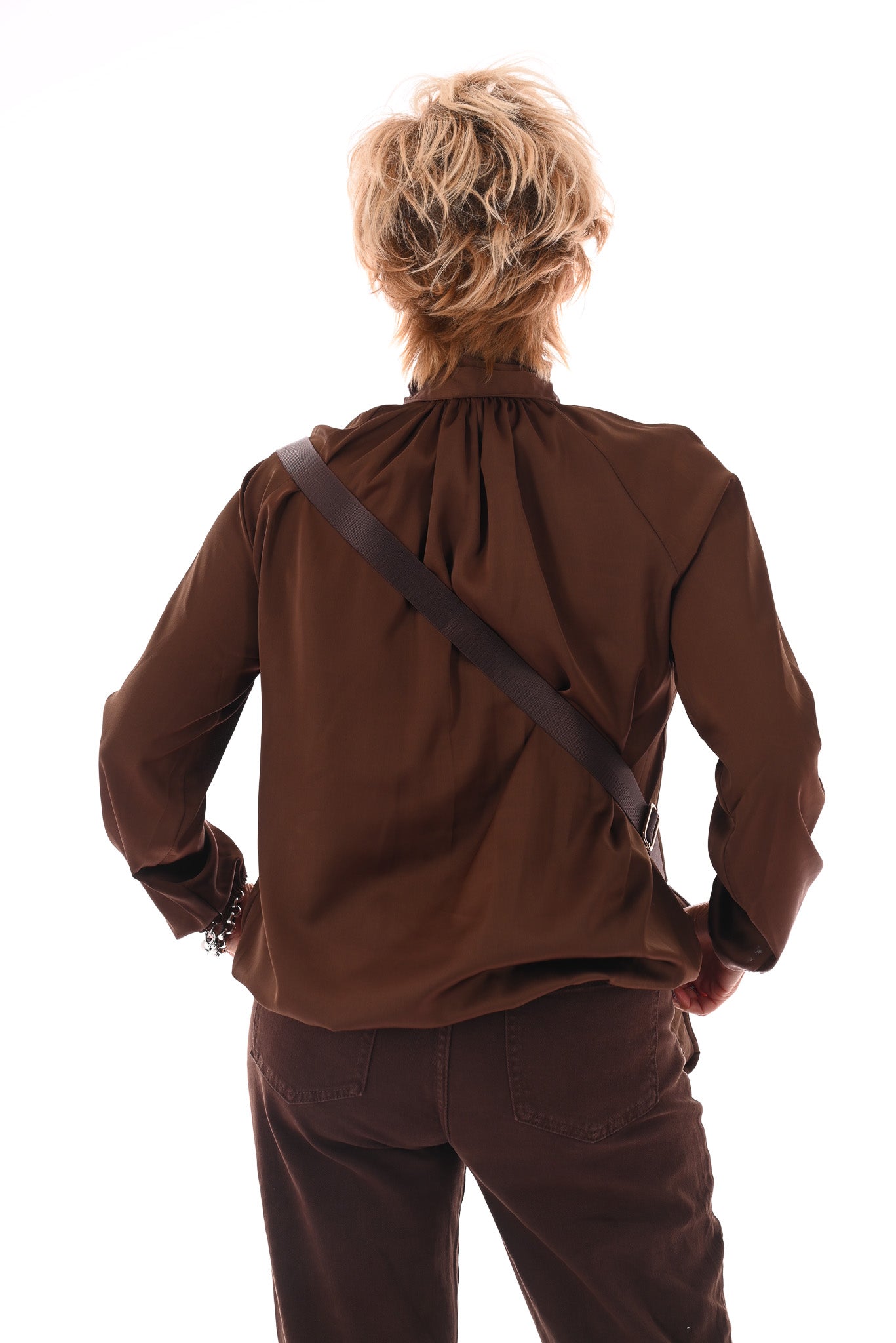 Silky blouse met strik uni bruin
