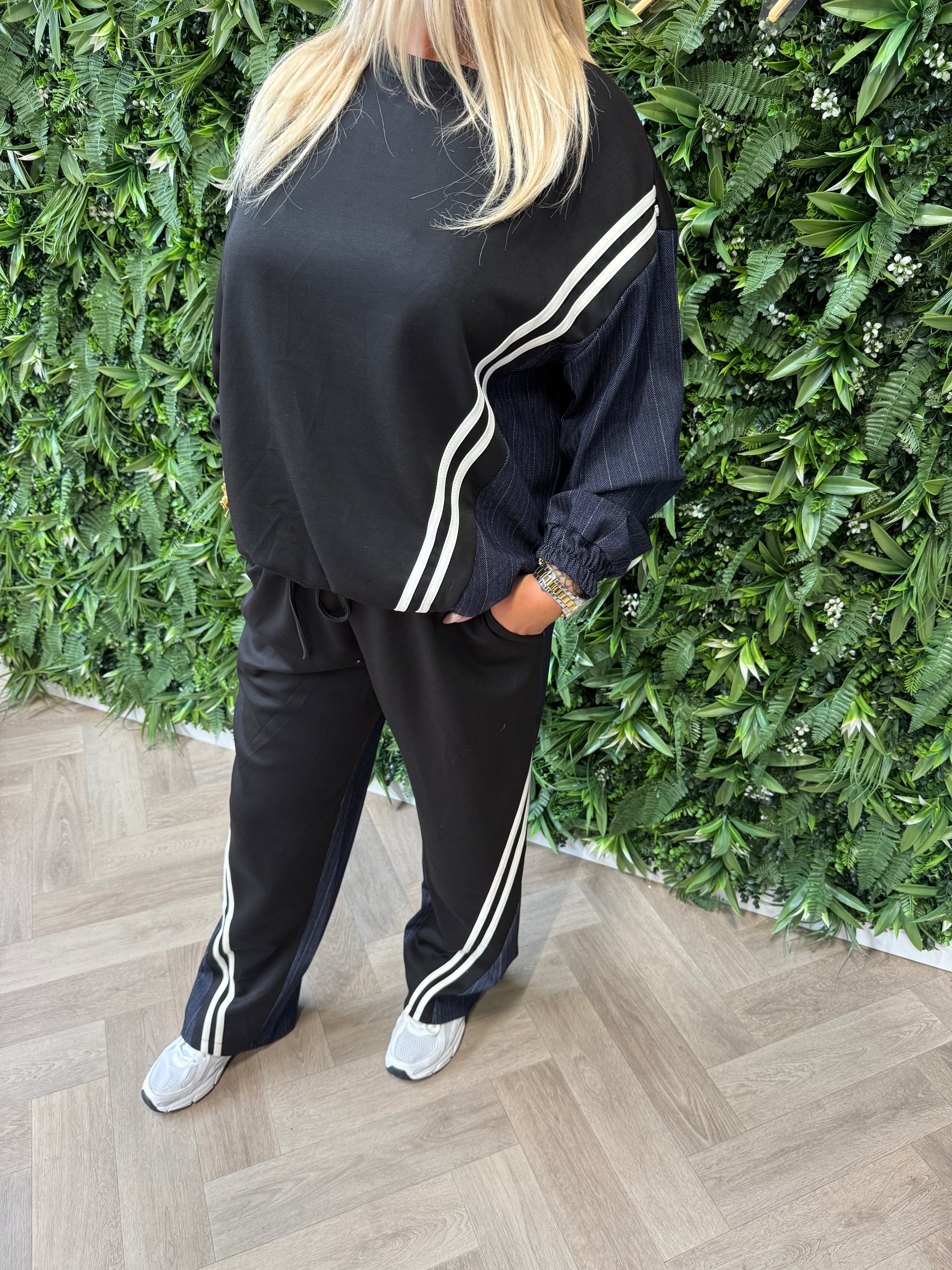 Tweedelig joggingspak met jeans details zwart