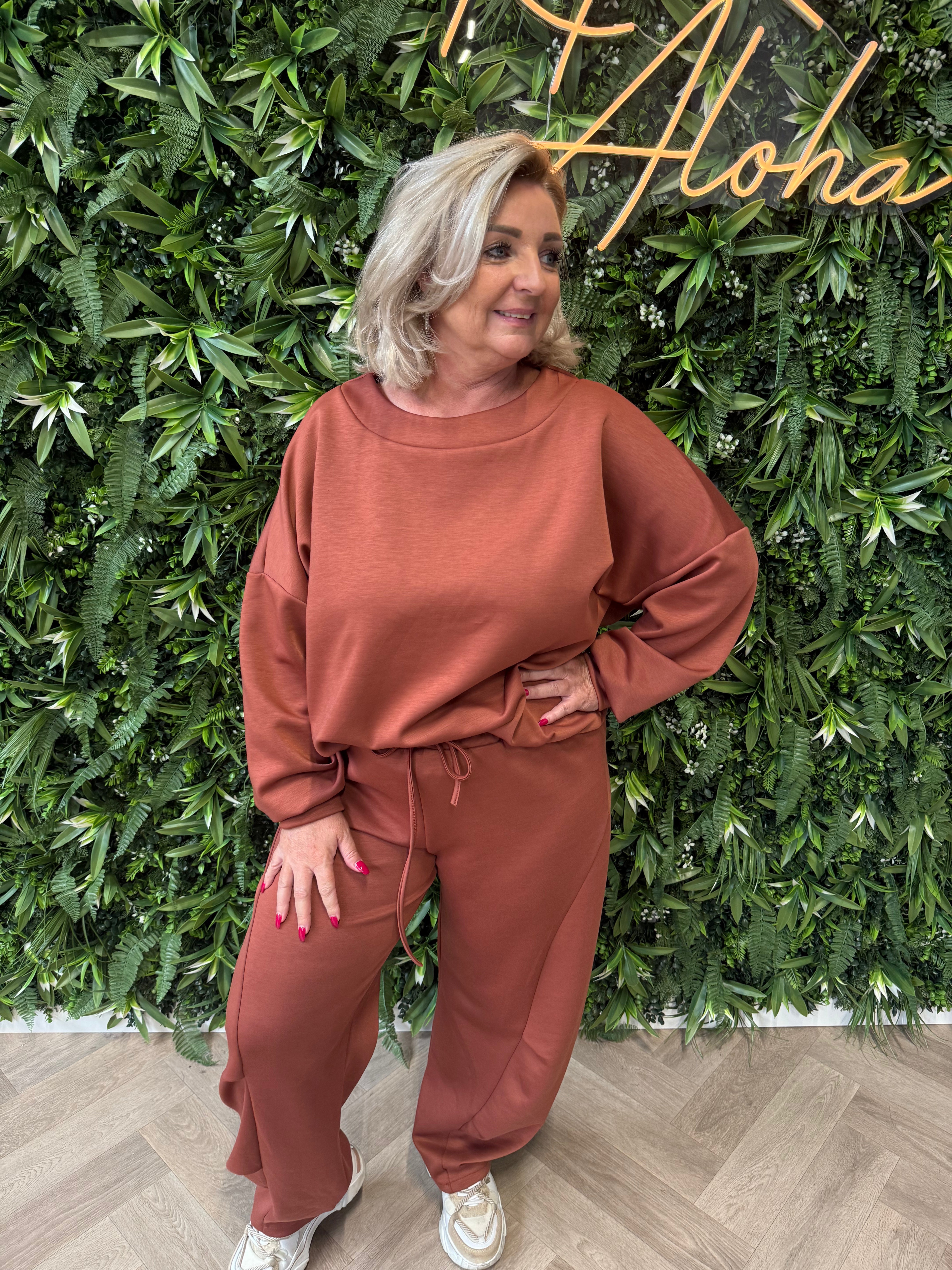 Joggingspak met brede hals uni terracotta