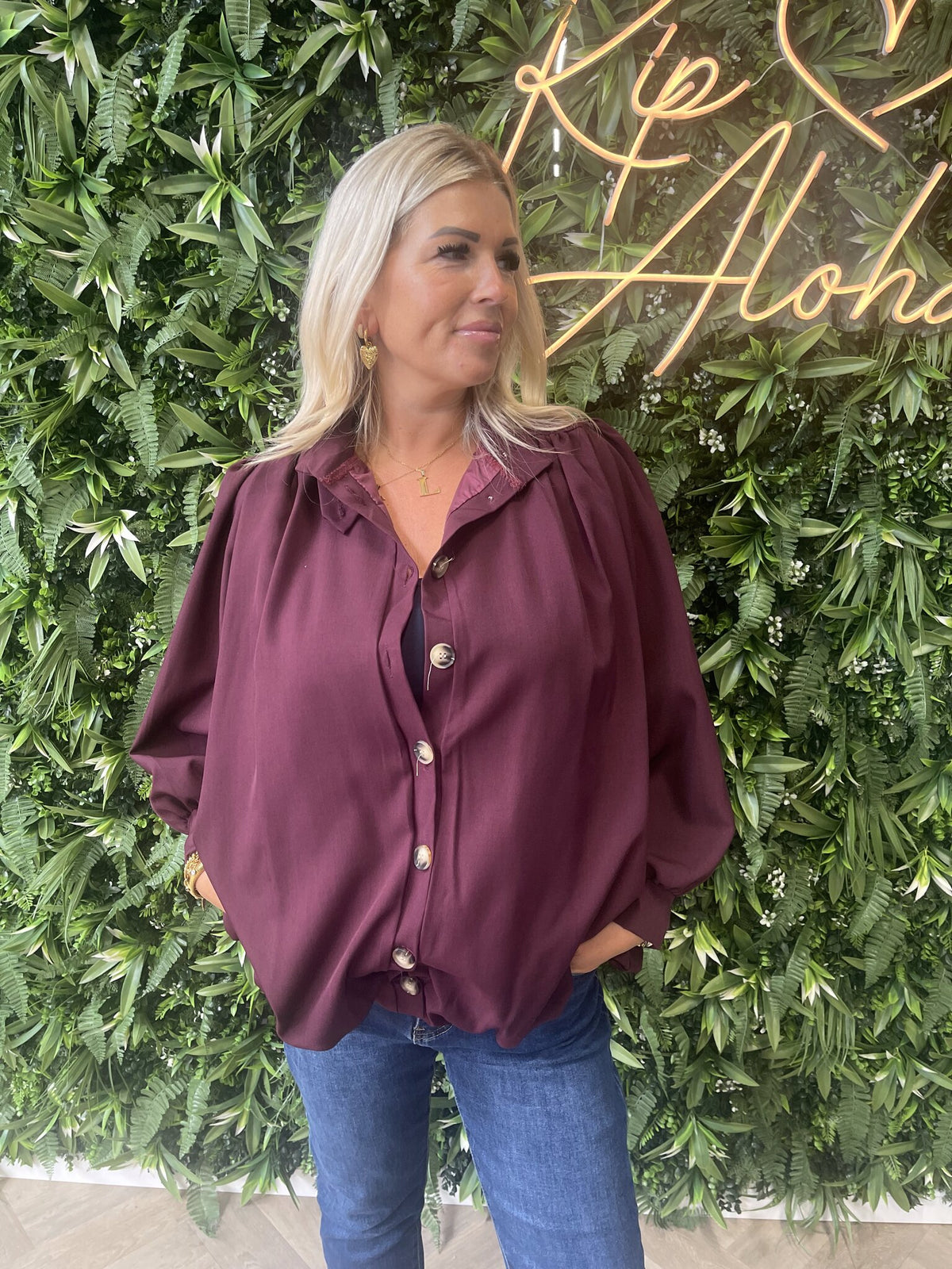 Bomber jasje knopen met pofmouwen aubergine