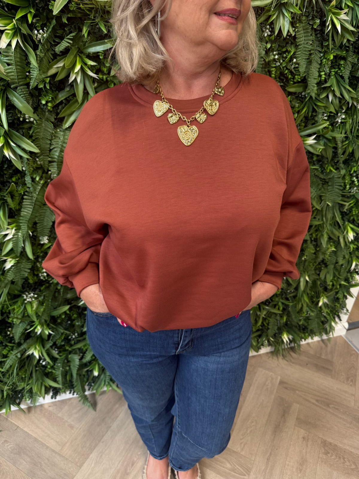 Sweater elastische onderkant uni terracotte