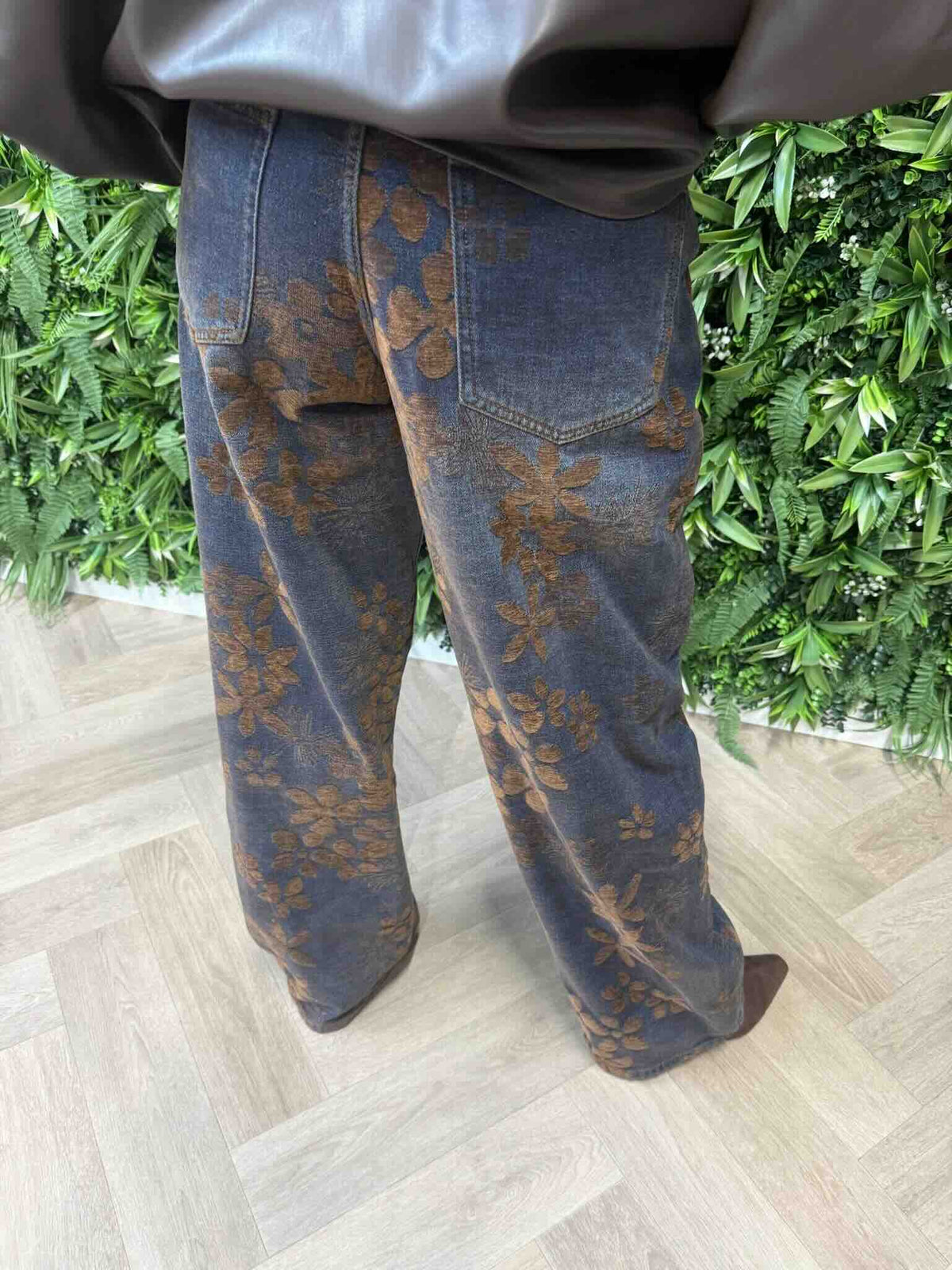 Marivy flower jeans middenblauw/bruin