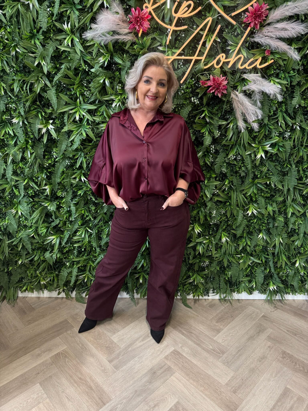 Silky blouse met korte pofmouwen bordeaux