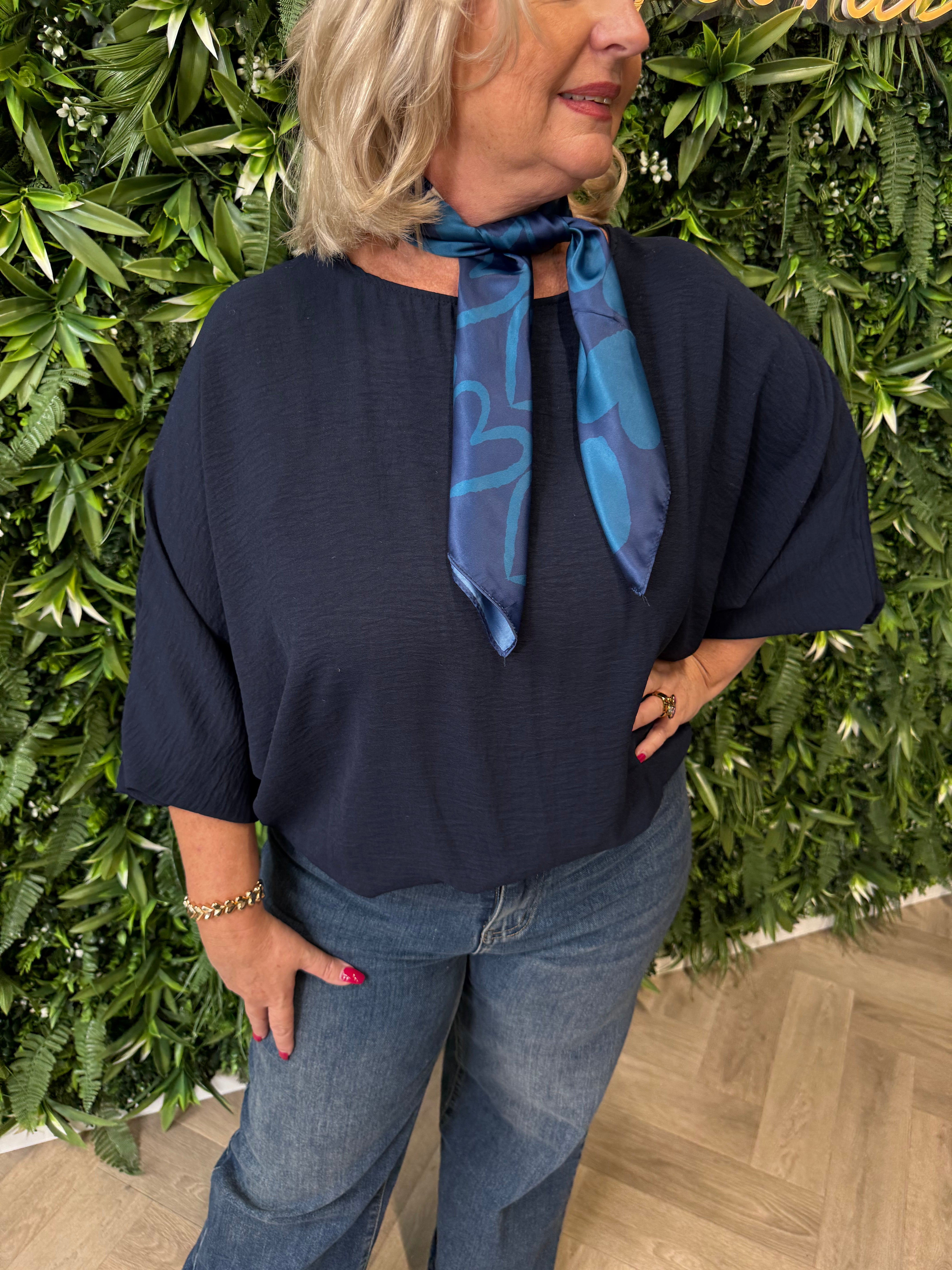 Top vleermuismouwen elastiek marineblauw
