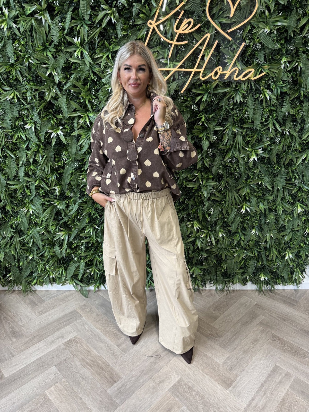 Denim blouse hartjes grote knopen bruin
