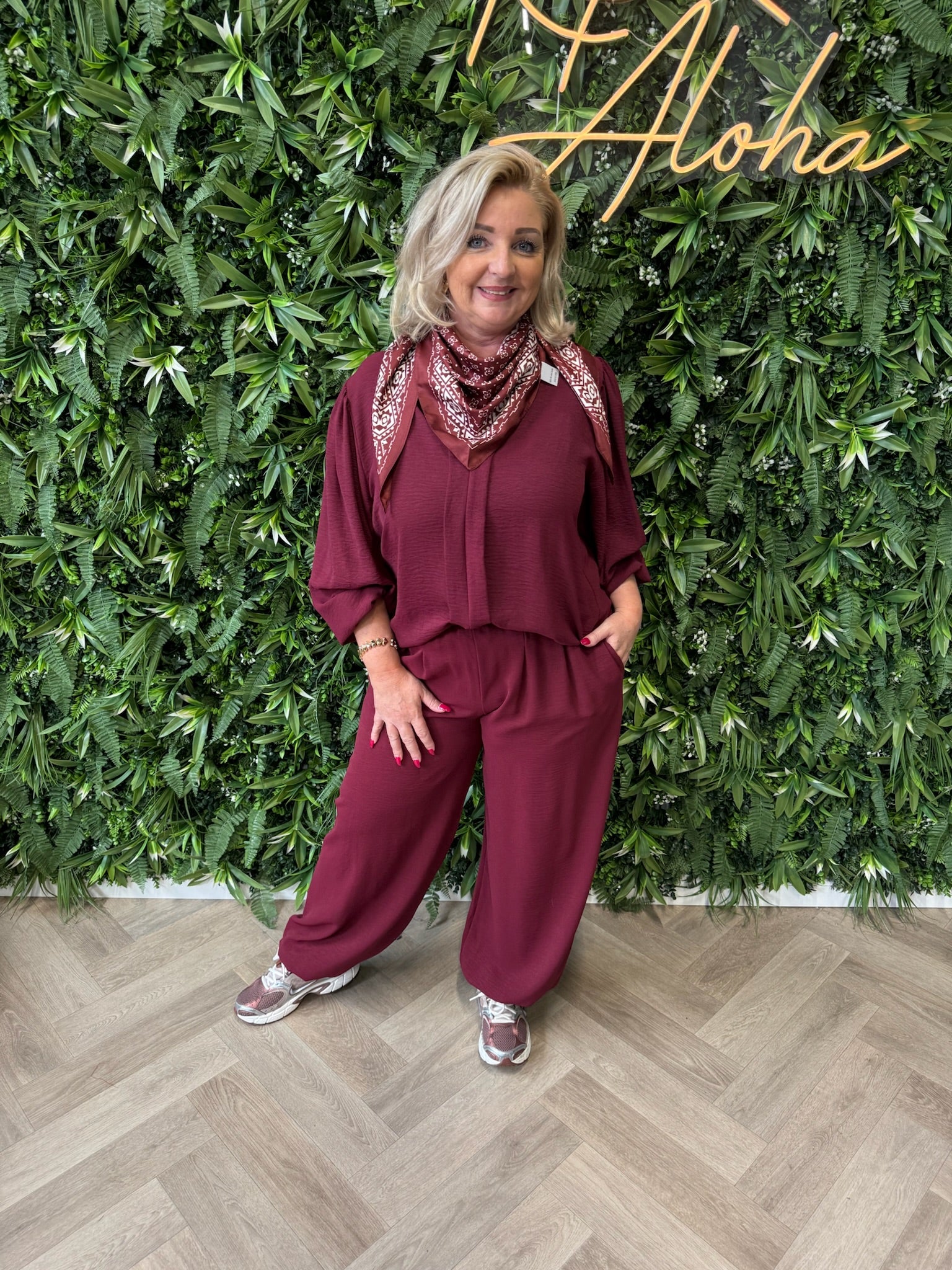 Blouse roezel met pofmouwen bordeaux