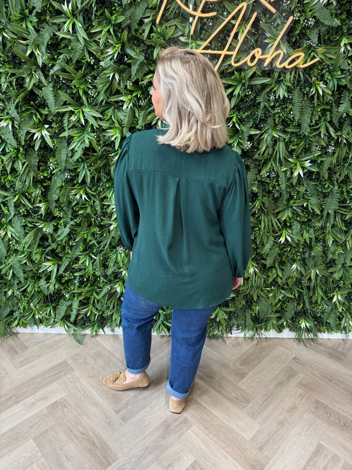 Blouse roezel met pofmouwen flessengroen
