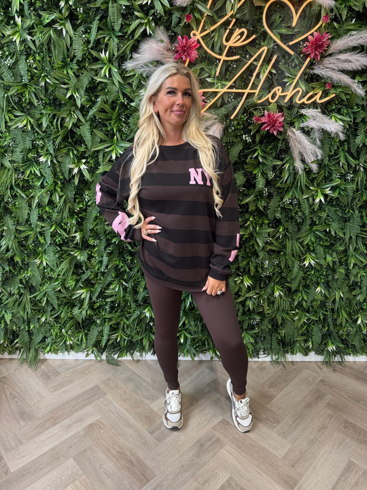 Sweater NewYork strepen zwart