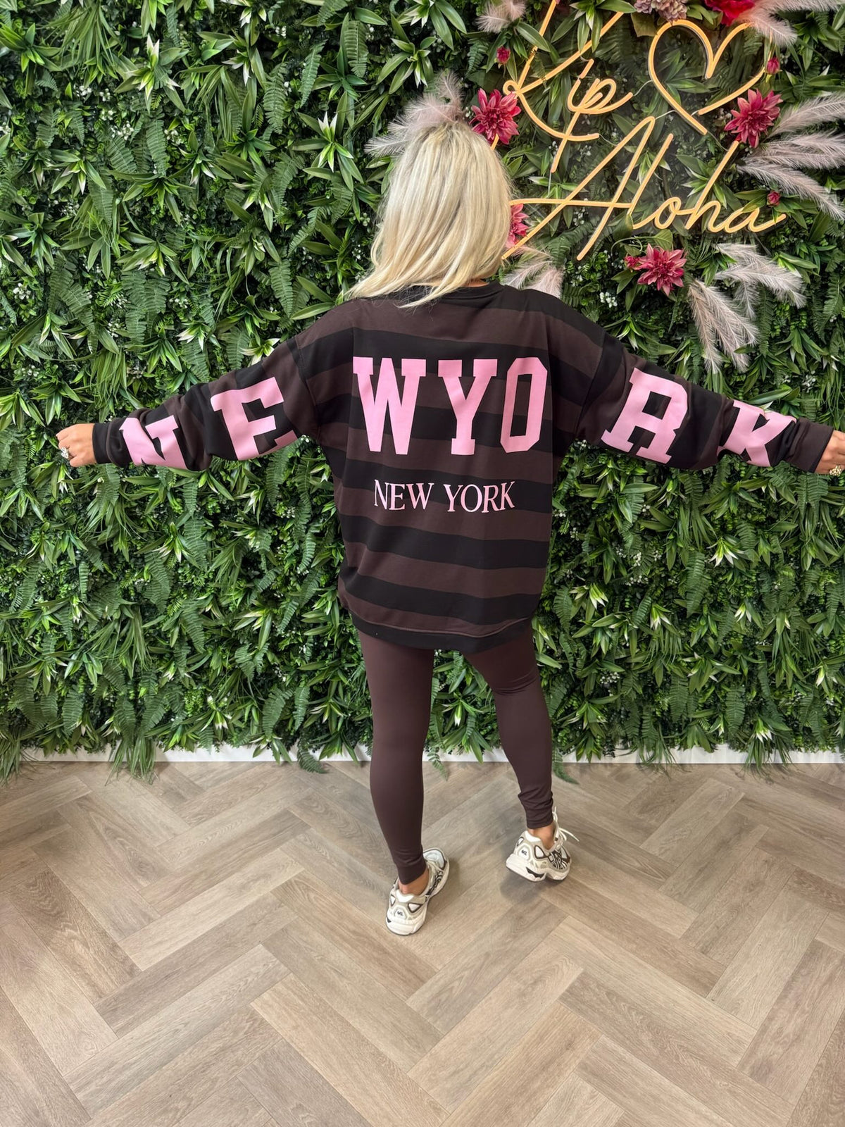 Sweater NewYork strepen zwart