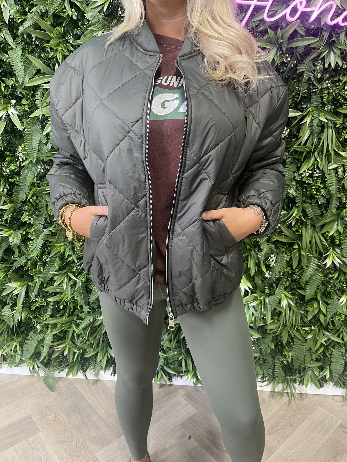 Puffer jas uni legergroen