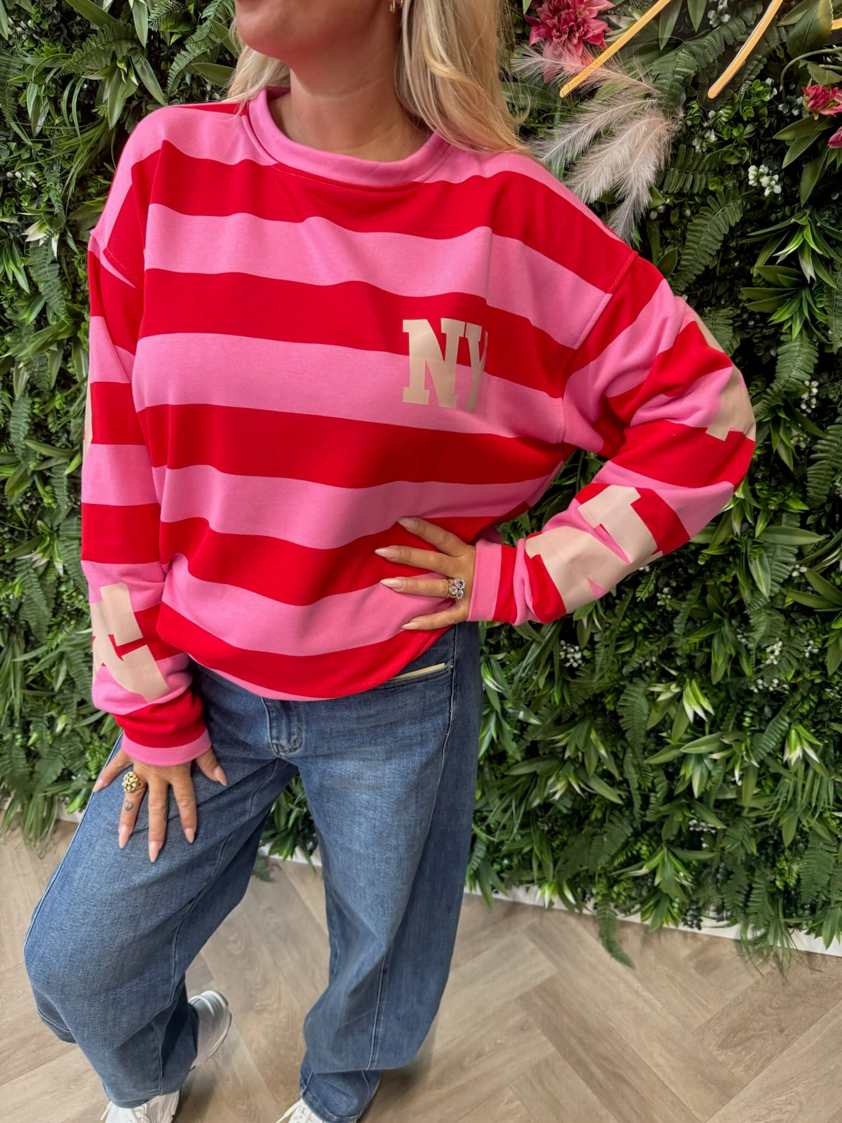 Sweater NewYork strepen roze