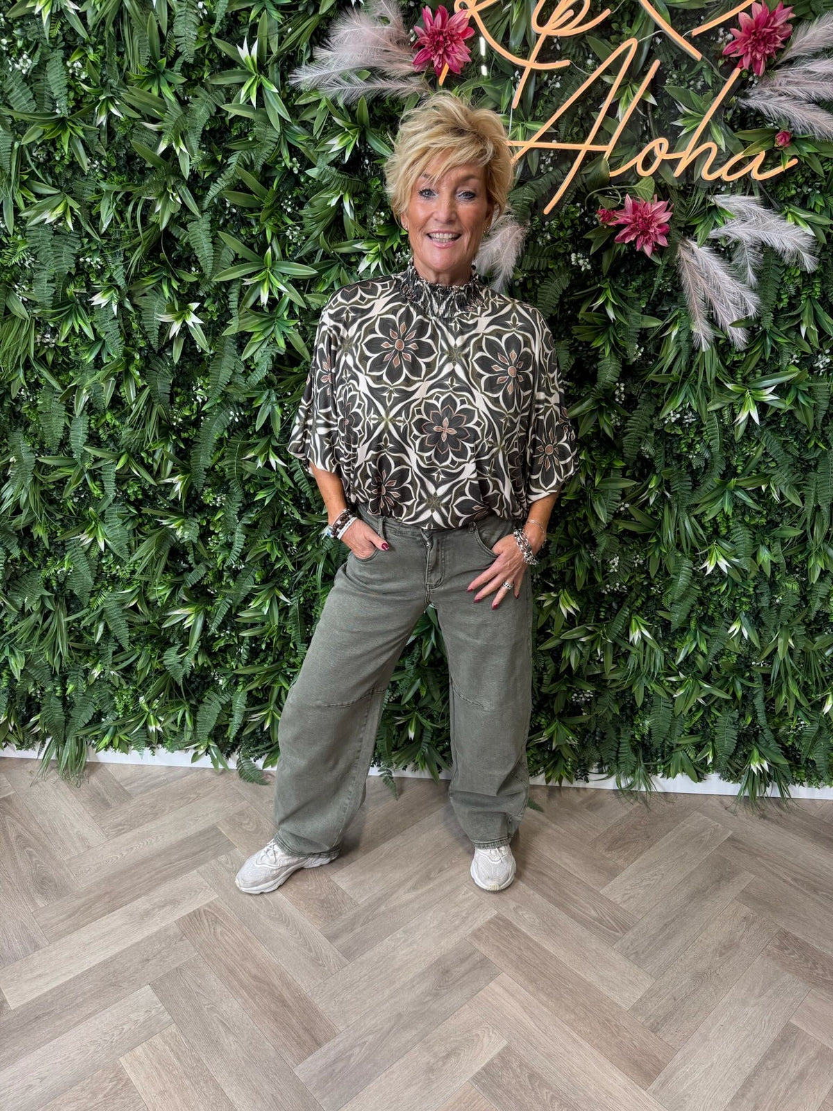 Top smock kraag bloemen legergroen