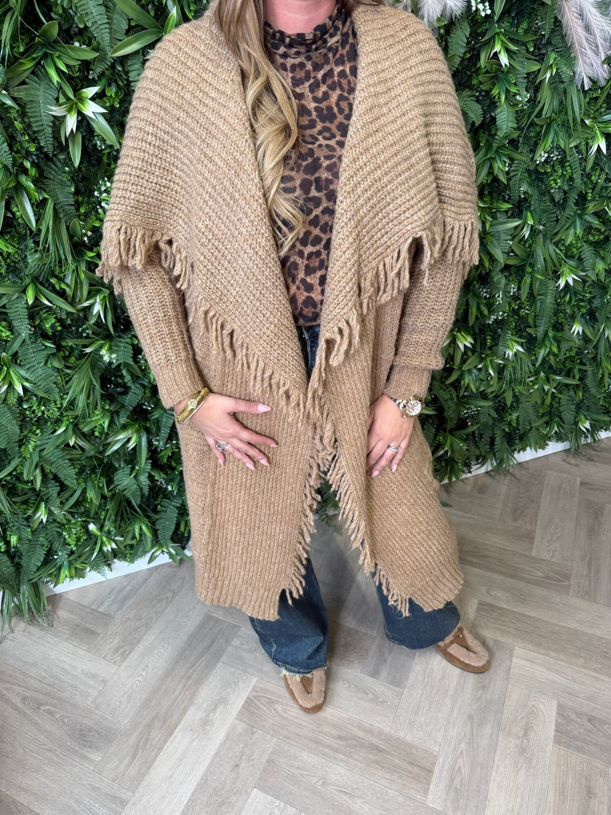 Gebreid vest franjes camel
