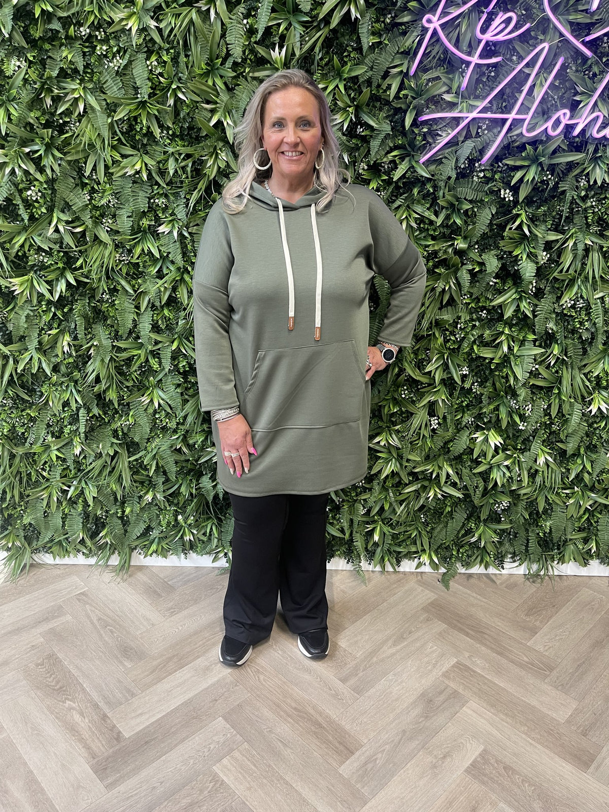Sweaterdress met capuchon uni legergroen