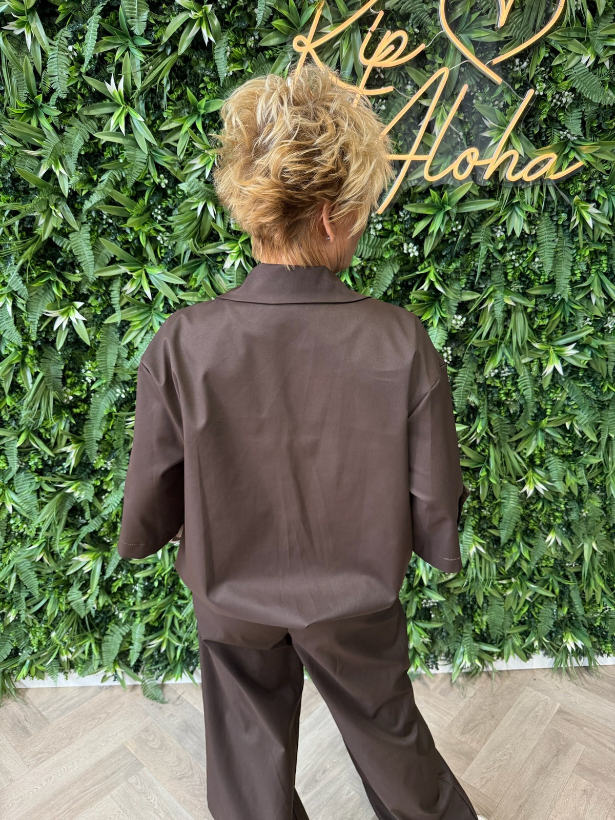 Tweedelig blazer set korte mouwen donkerbruin