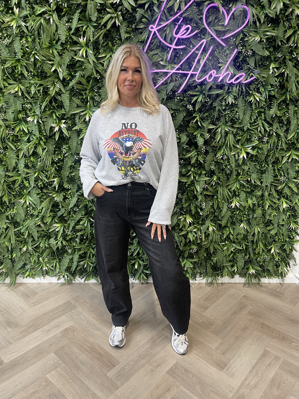 Sweater adelaar lichtgrijs