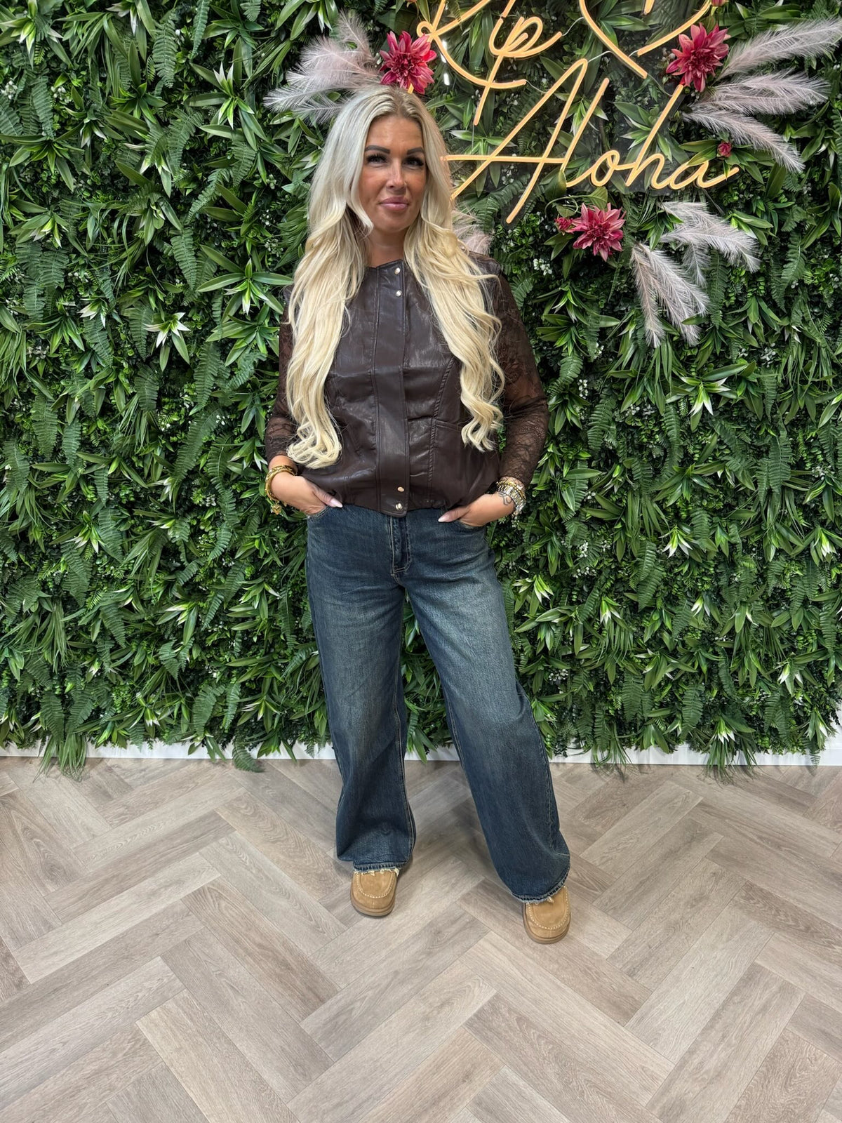 Gilet leatherlook donkerbruin
