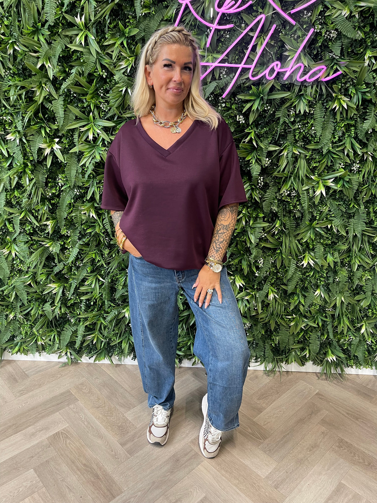 Sweater korte mouwen v-hals aubergine