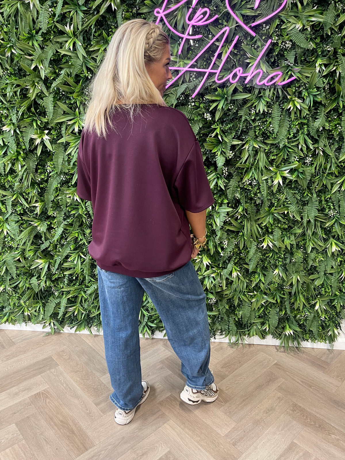 Sweater korte mouwen v-hals aubergine