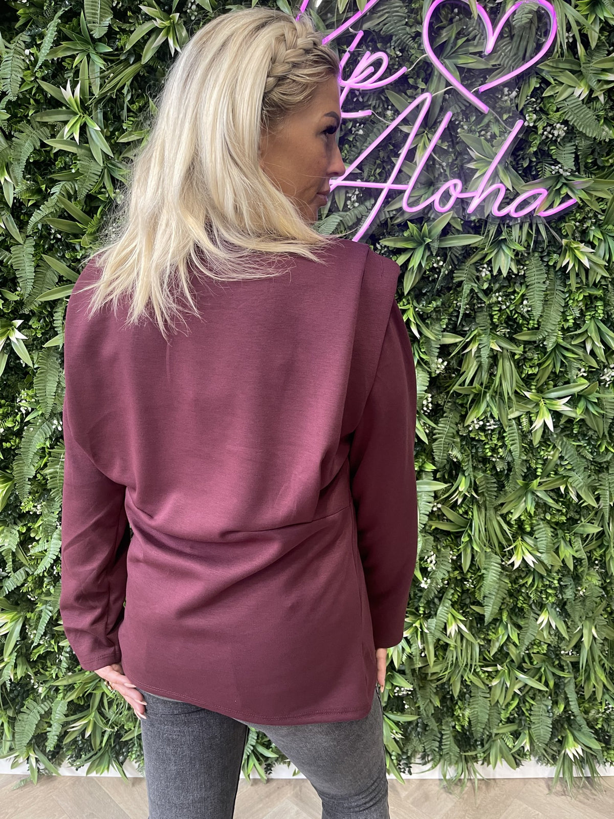 Sweater getailleerd detail uni bordeaux