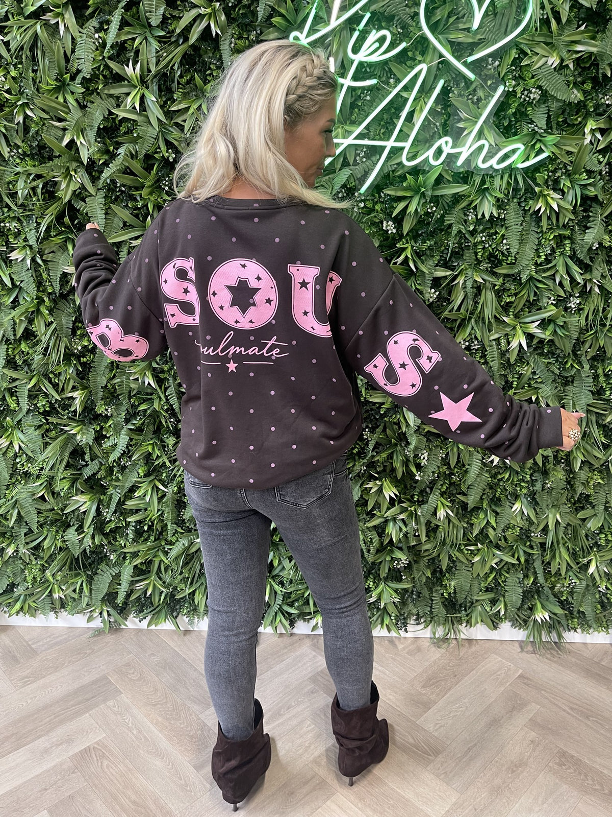 Sweater dots Bisous donkerbruin