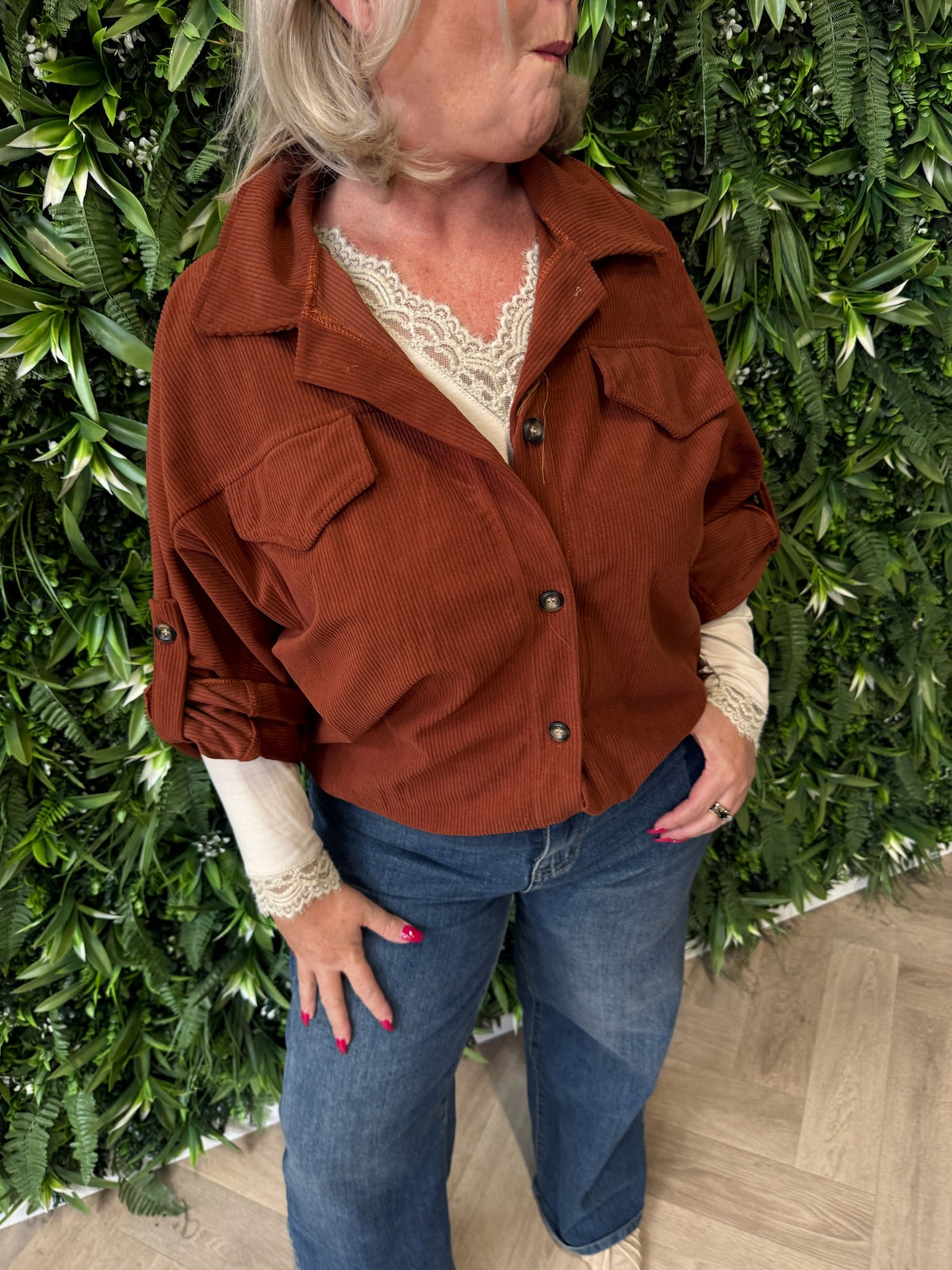 Corduroy blouse met zakken brique