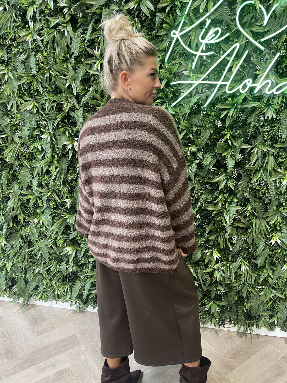 Boucle vest met strepen bruin/donkerbruin