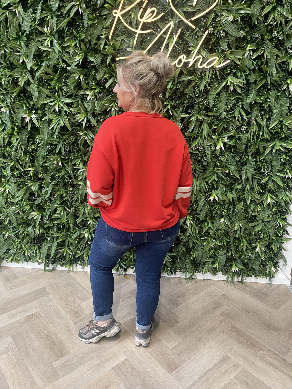 Trui Paris streep rood