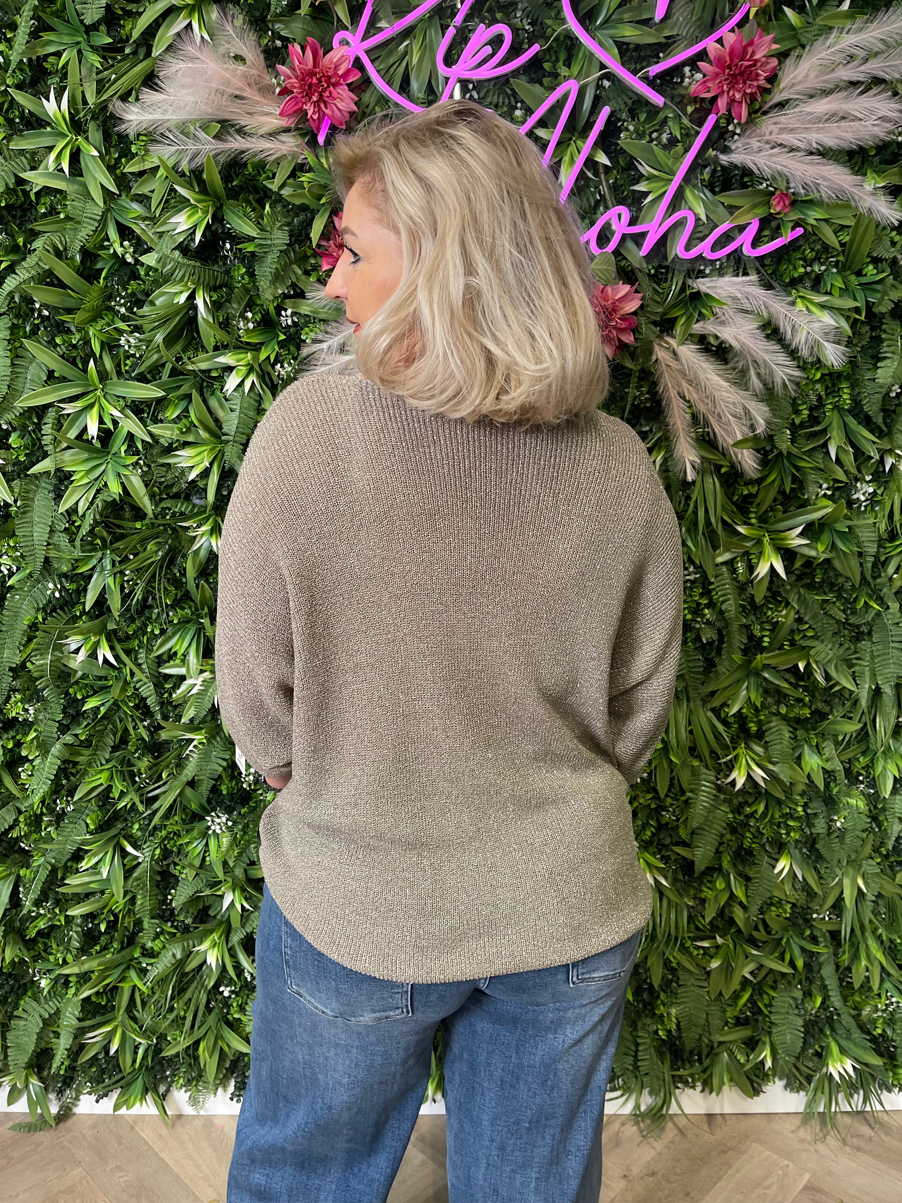 Gebreide top v-hals met lurex taupe