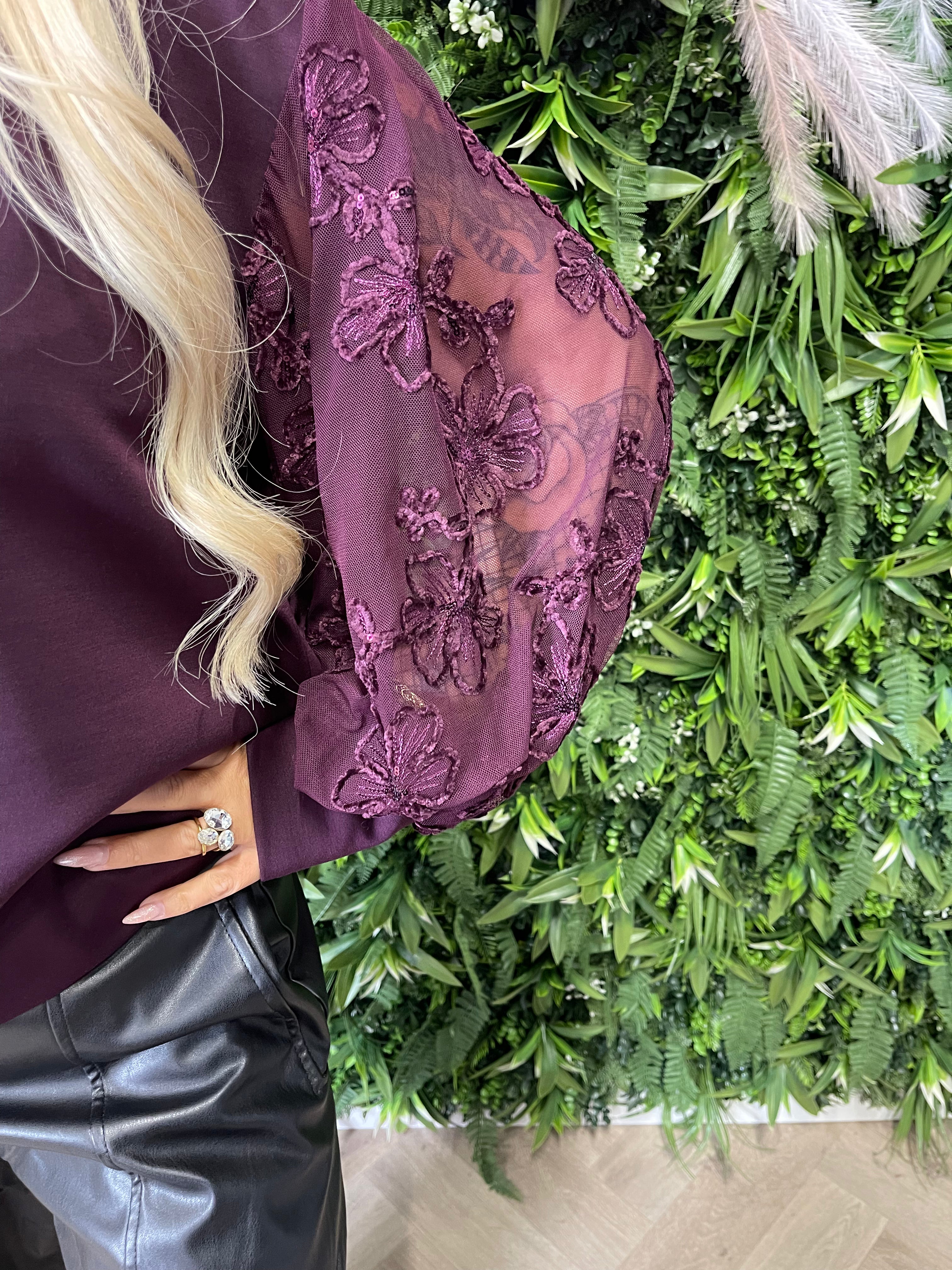 Sweater bloemmotief mouwen aubergine