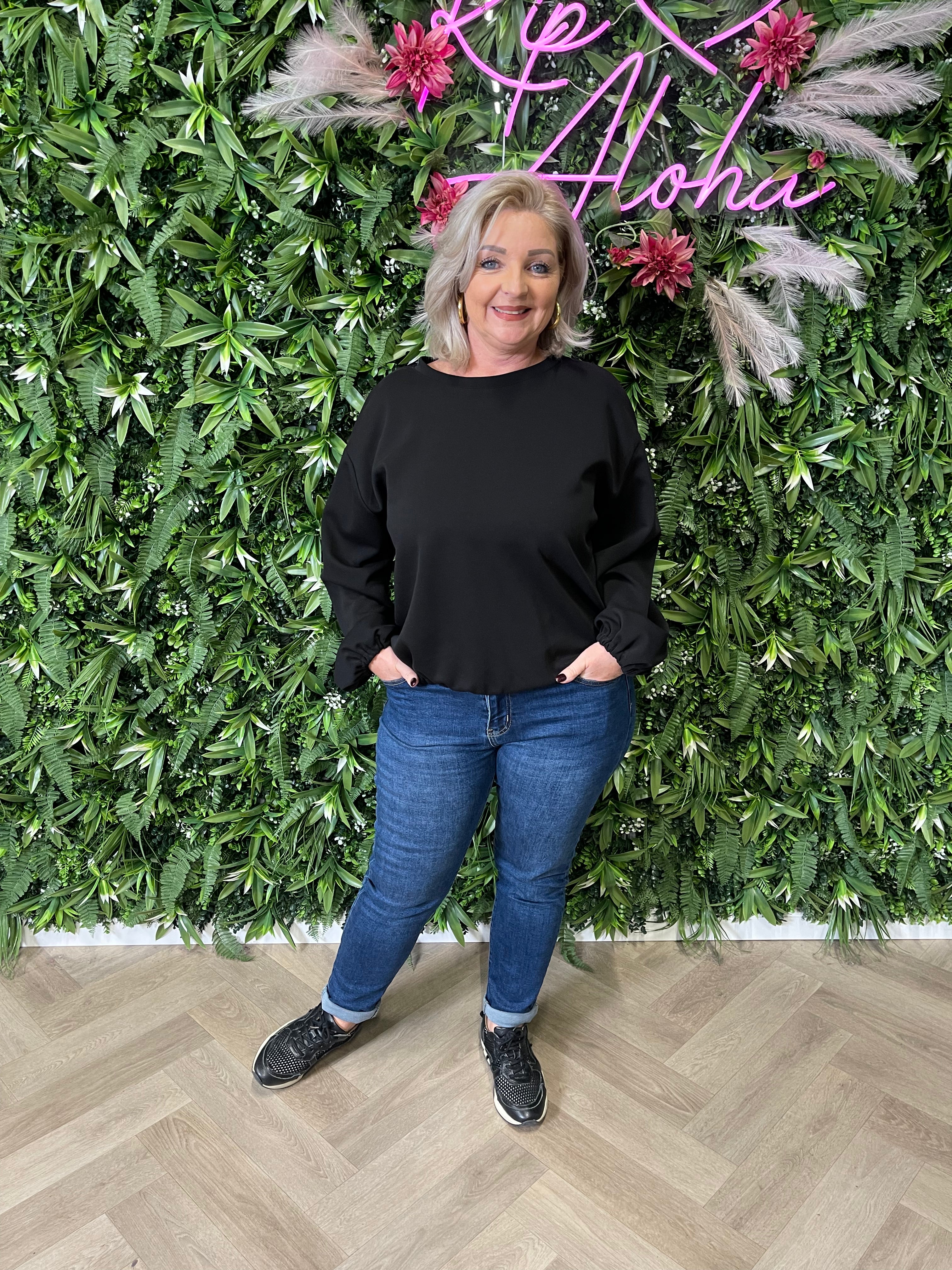 Sweater elastieken onderkant zwart