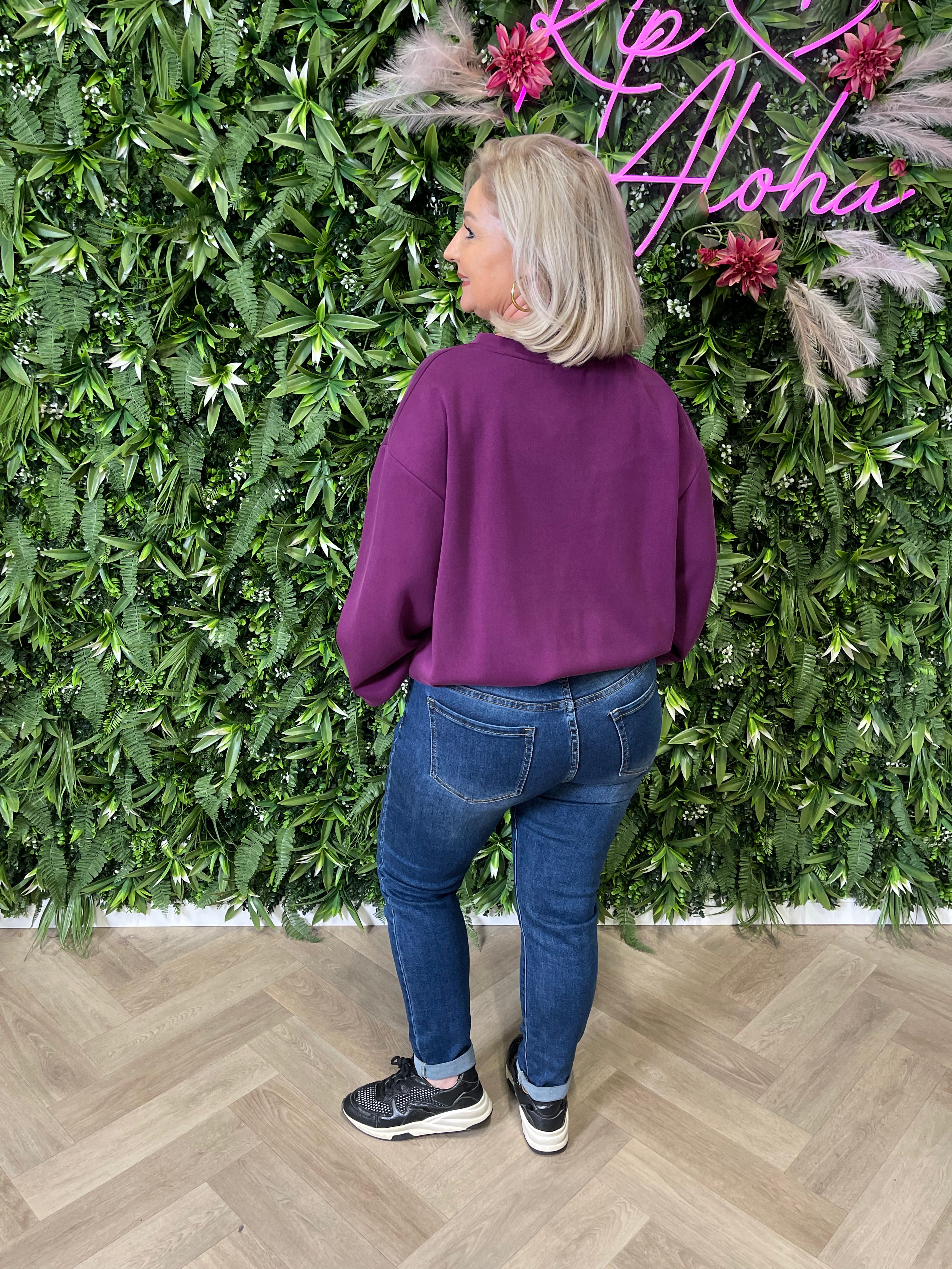 Sweater elastieken onderkant cyclaam