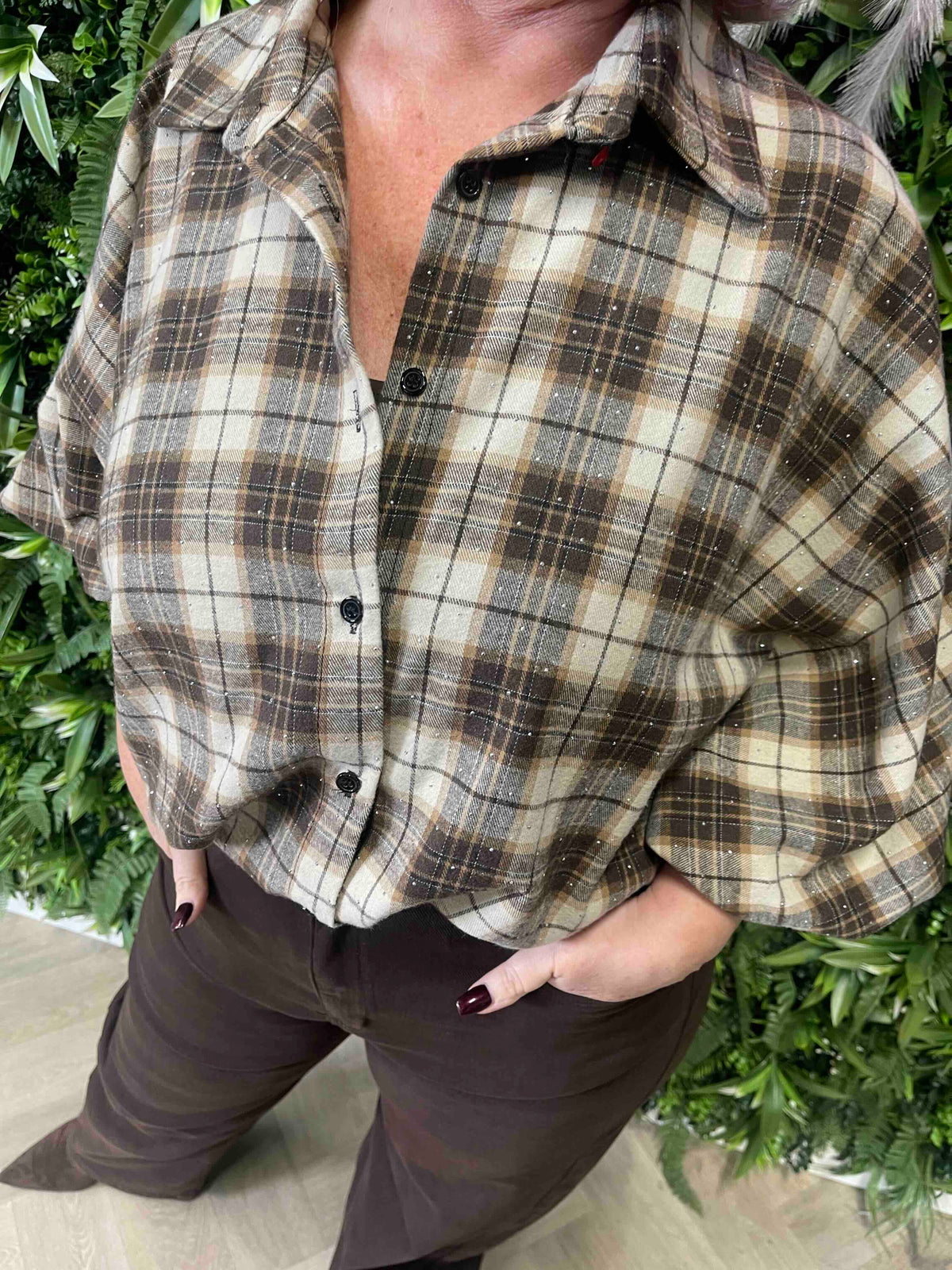 Blouse ruit met strass pofmouwen bruin