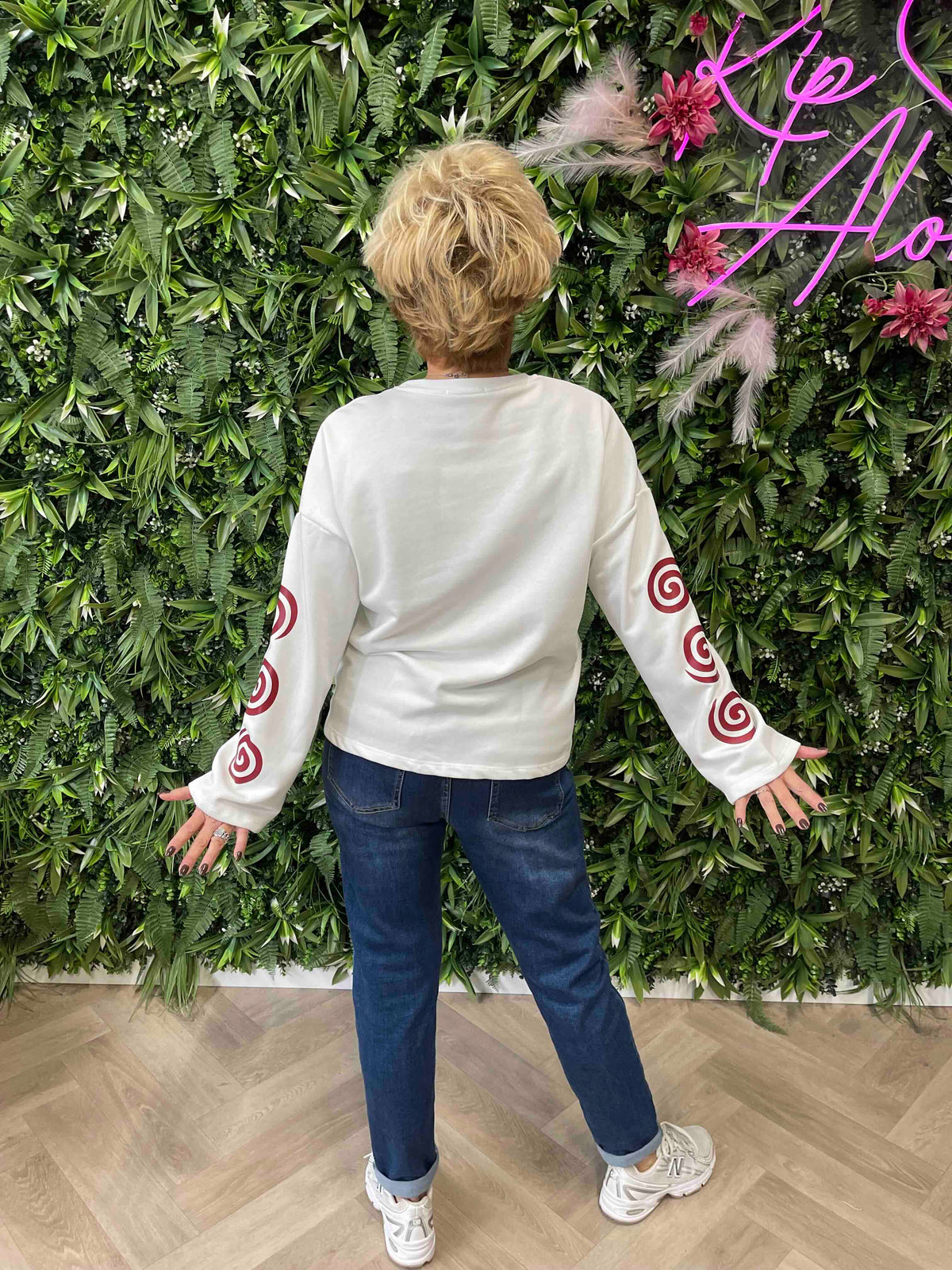 Long sleeve malibu roomwit