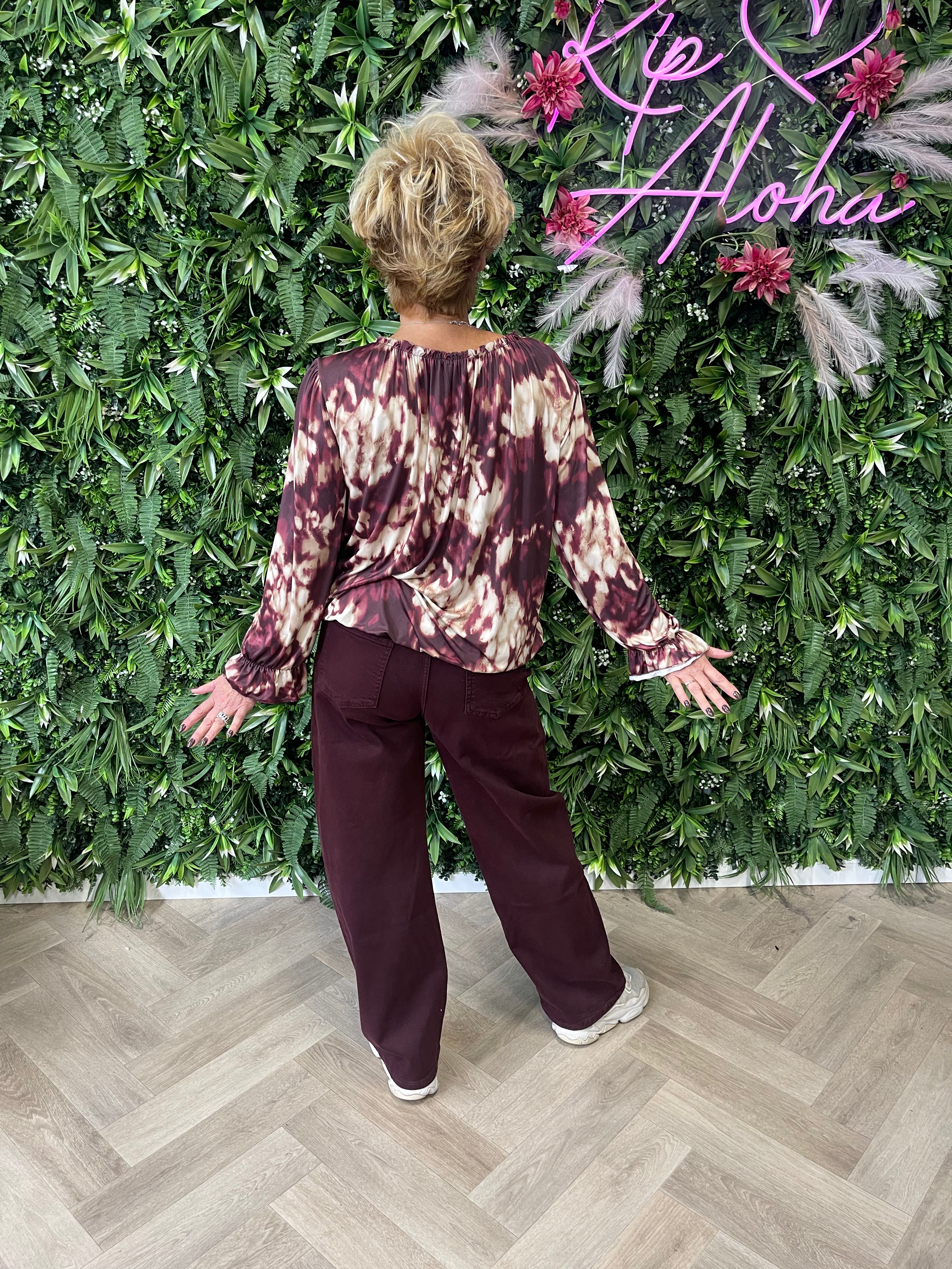 Blouse met abstracte print en roezelhals bordeaux