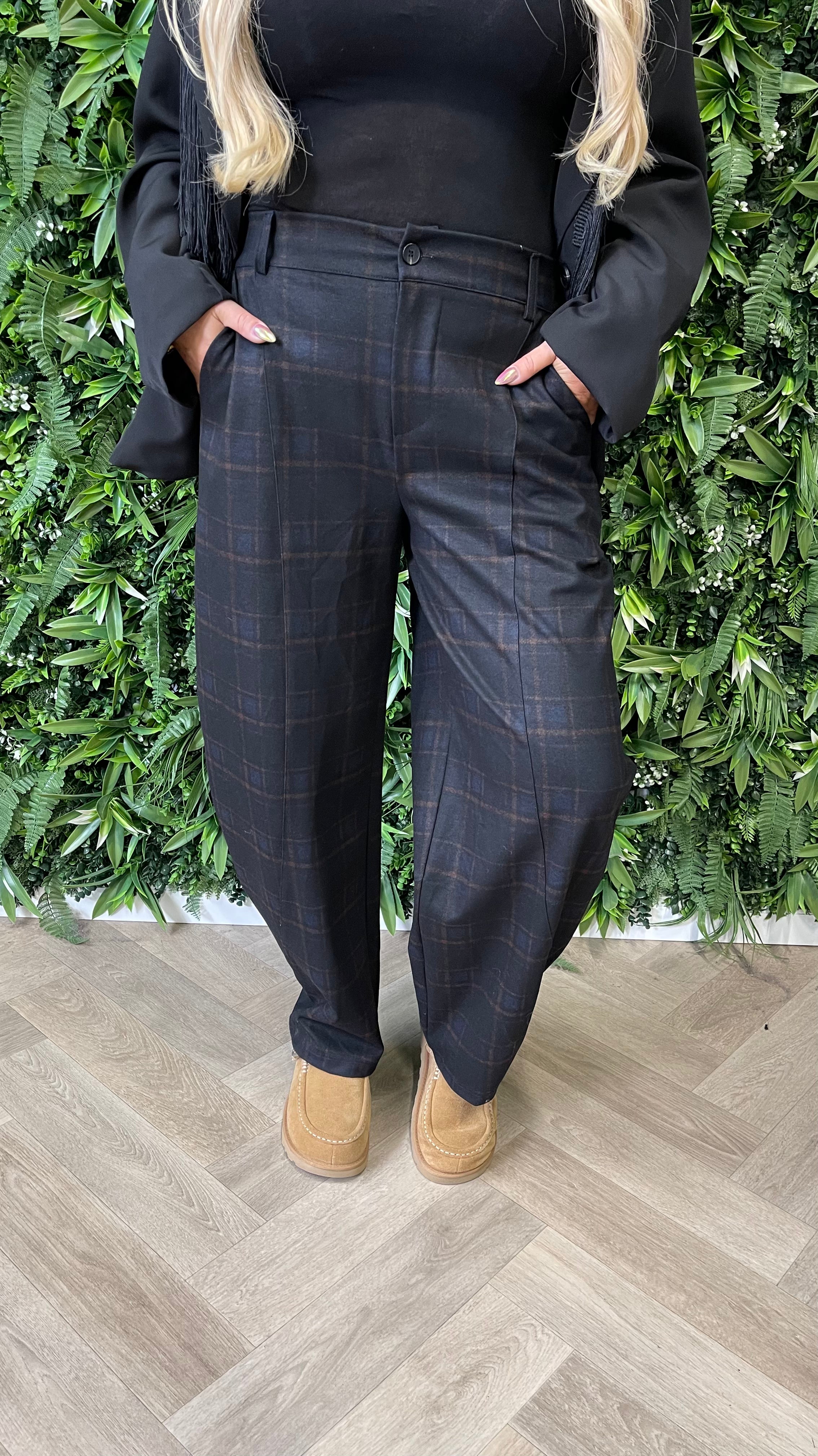 Pantalon barrel met ruit zwart