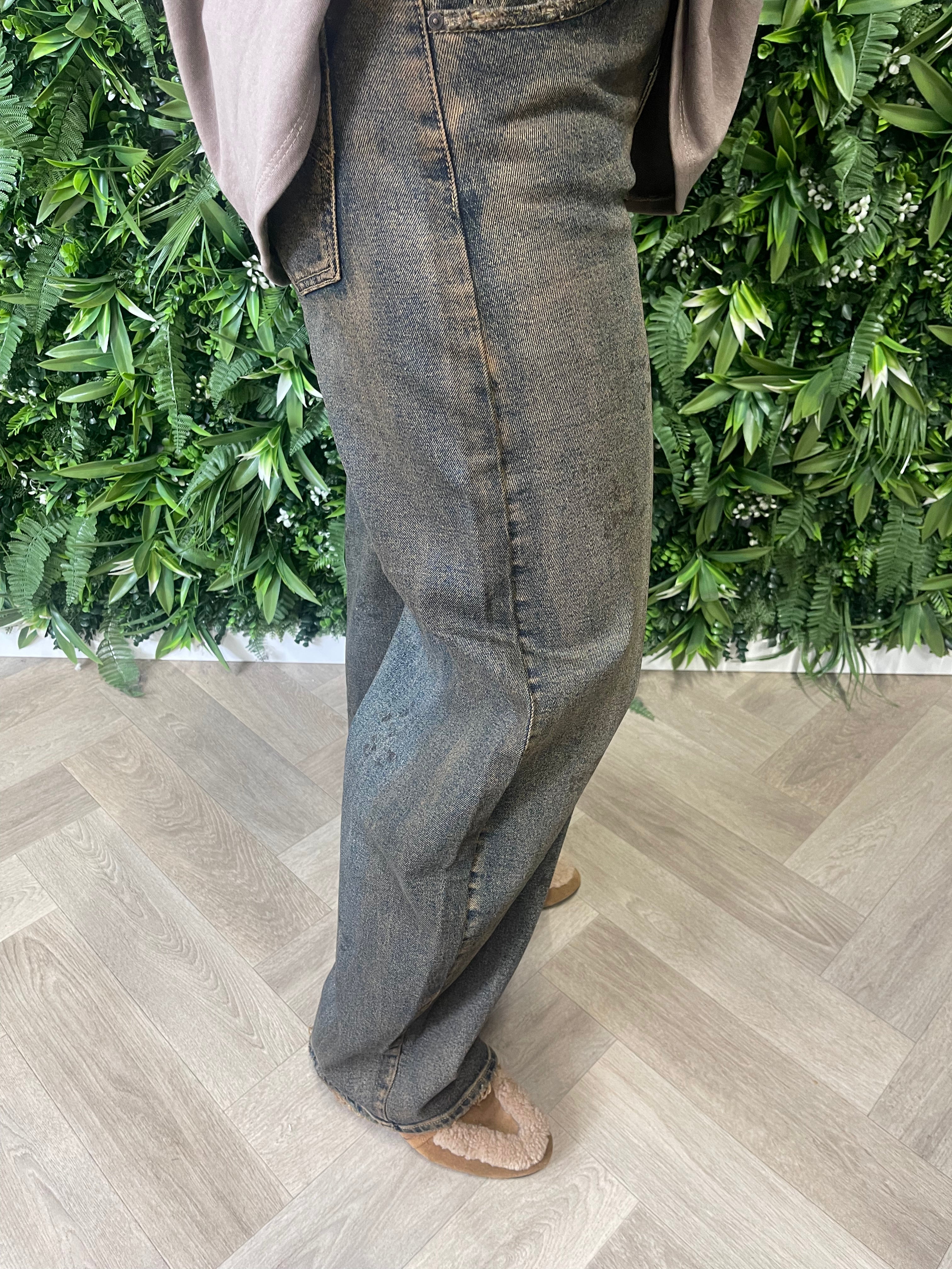 Queen of Hearts Barrel jeans gevlekt bruin