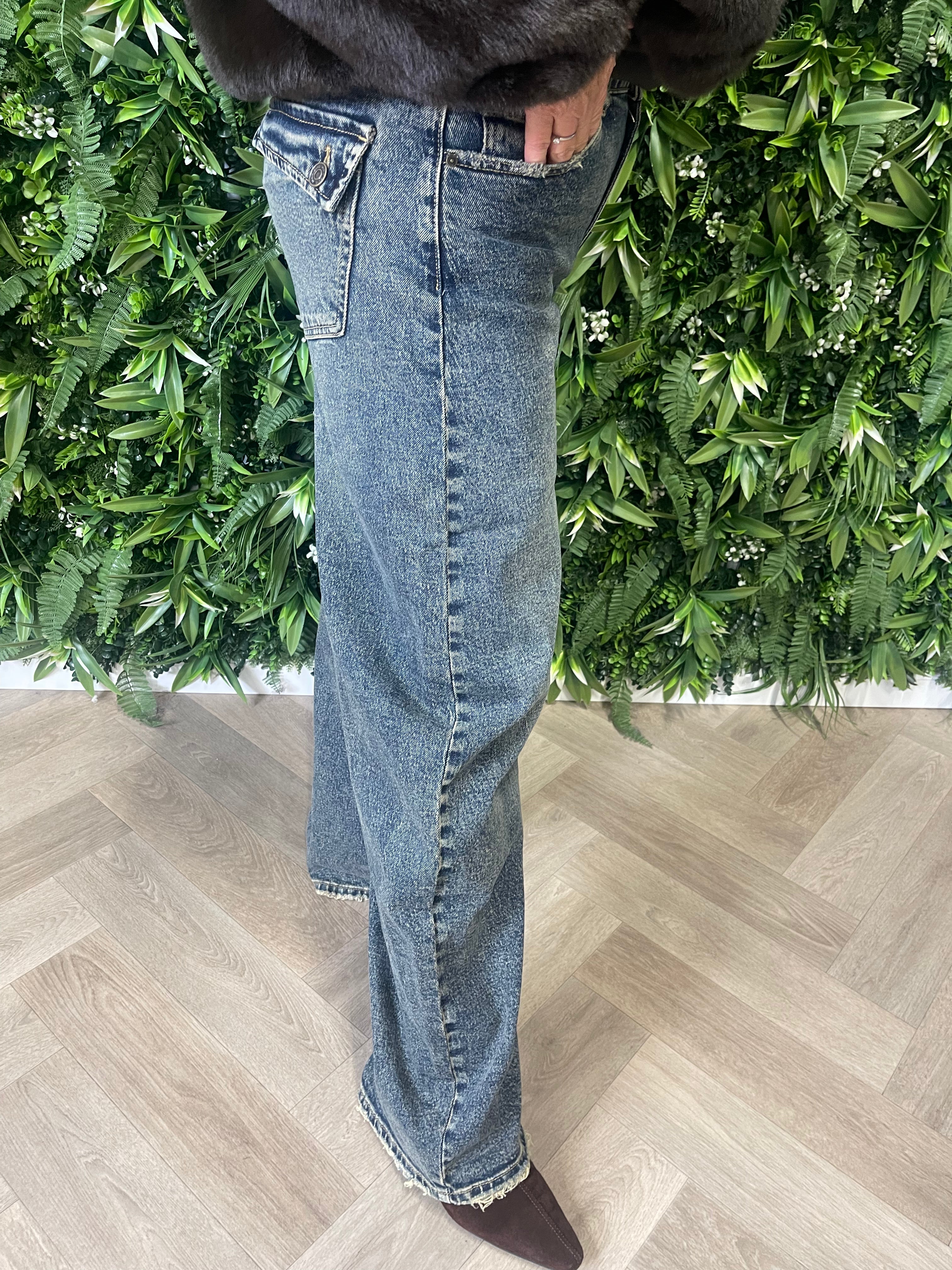 Queen of Hearts Barrel jeans stonewash