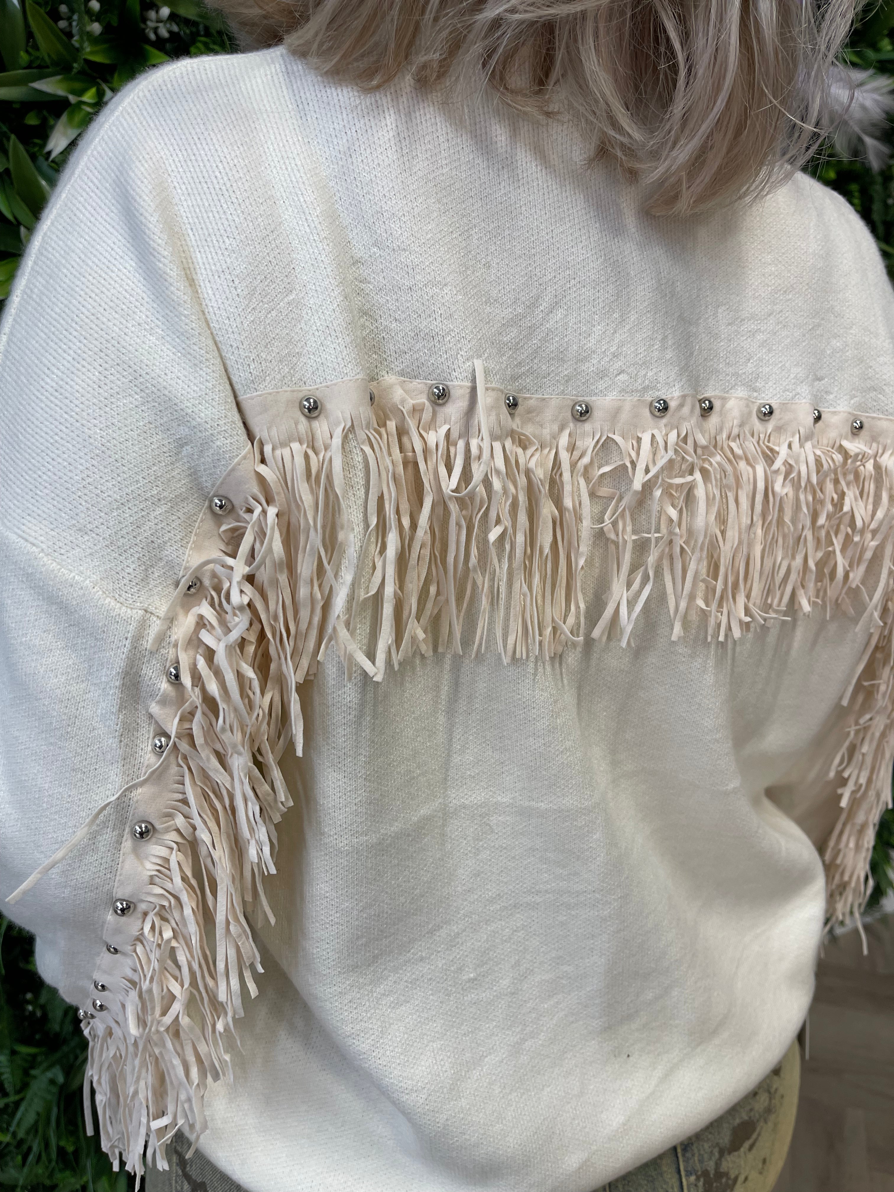 Kort gebreide trui franjes roomwit