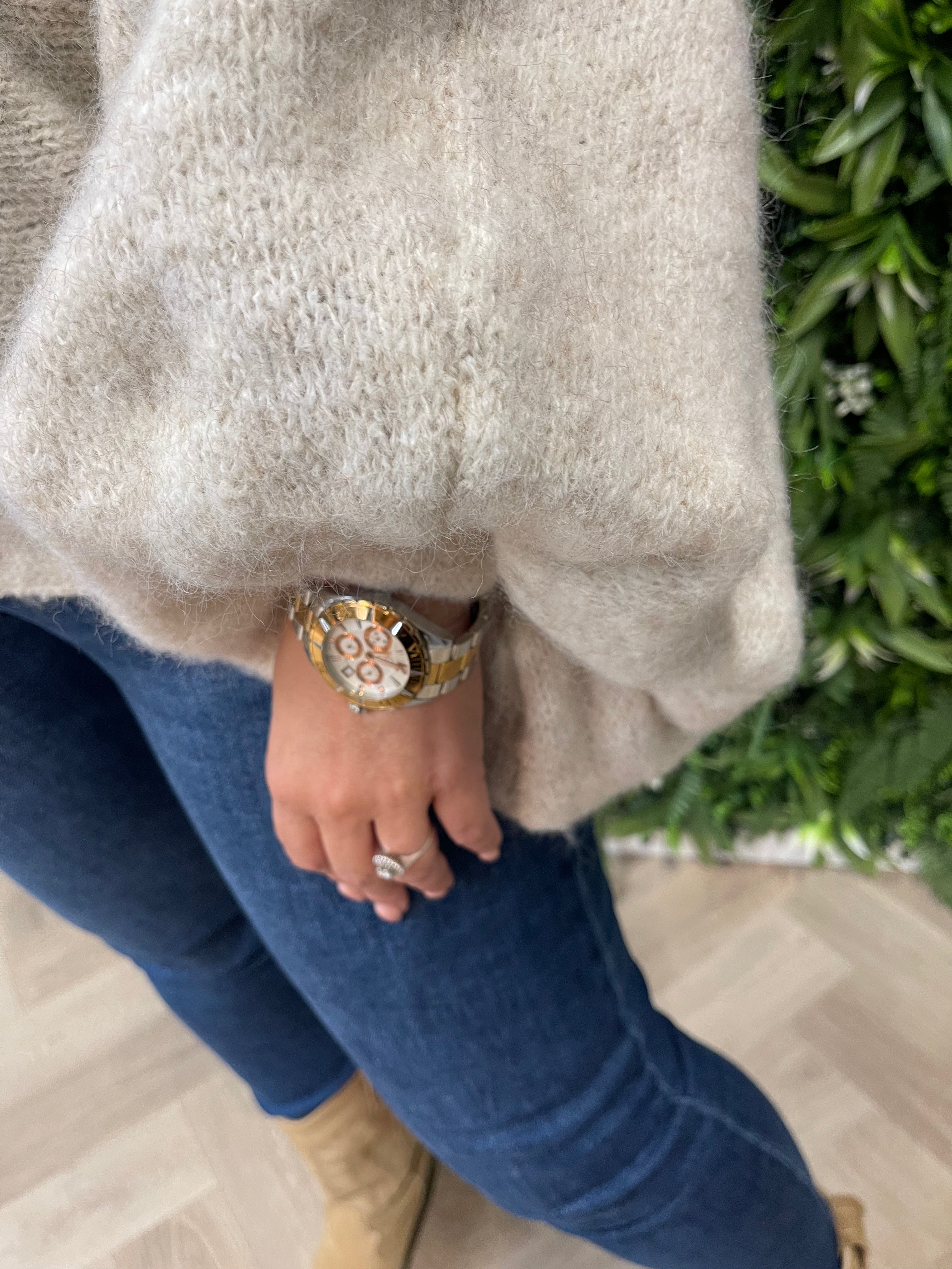 Gebreide trui pofmouwen beige