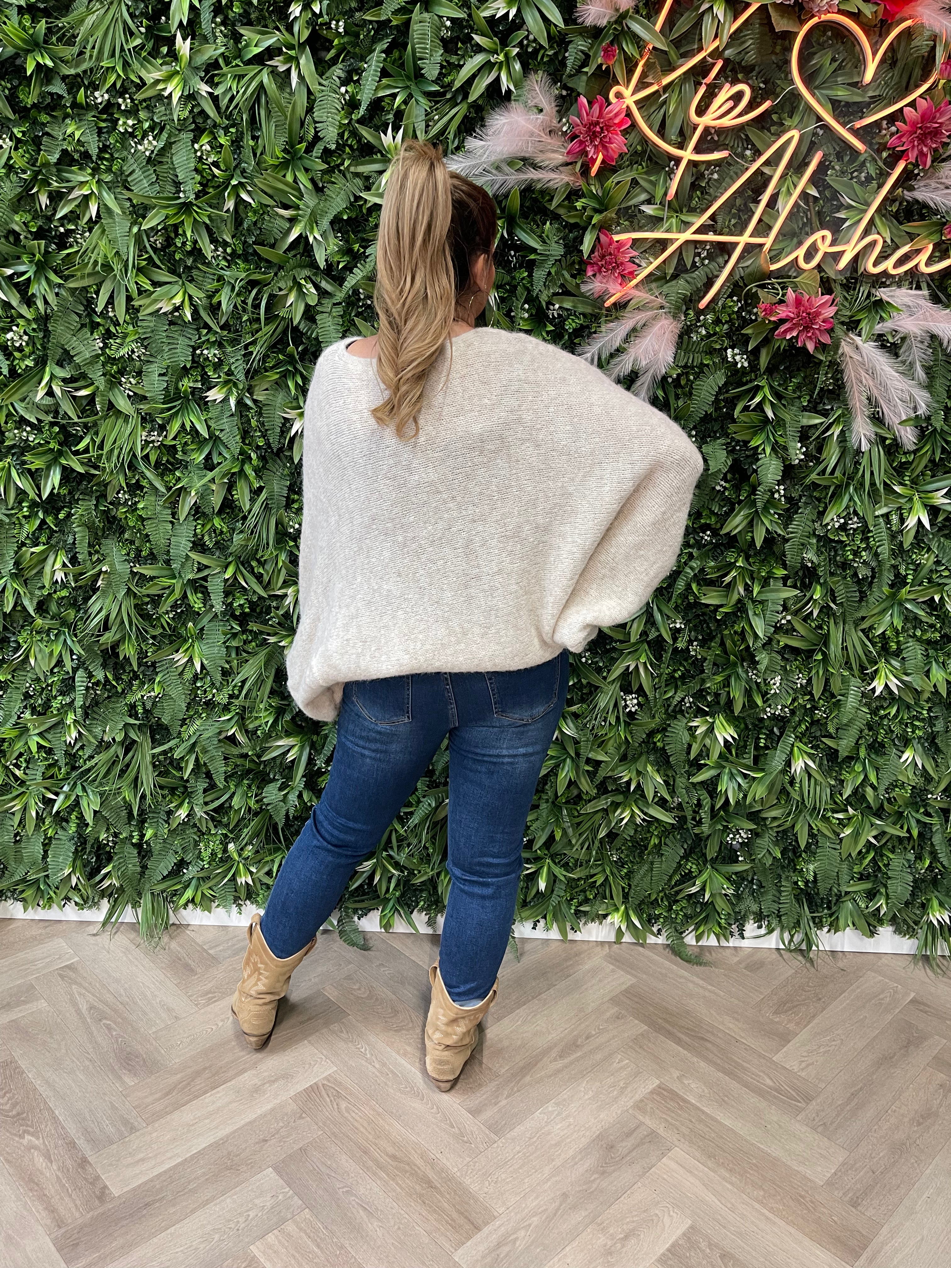 Gebreide trui pofmouwen beige