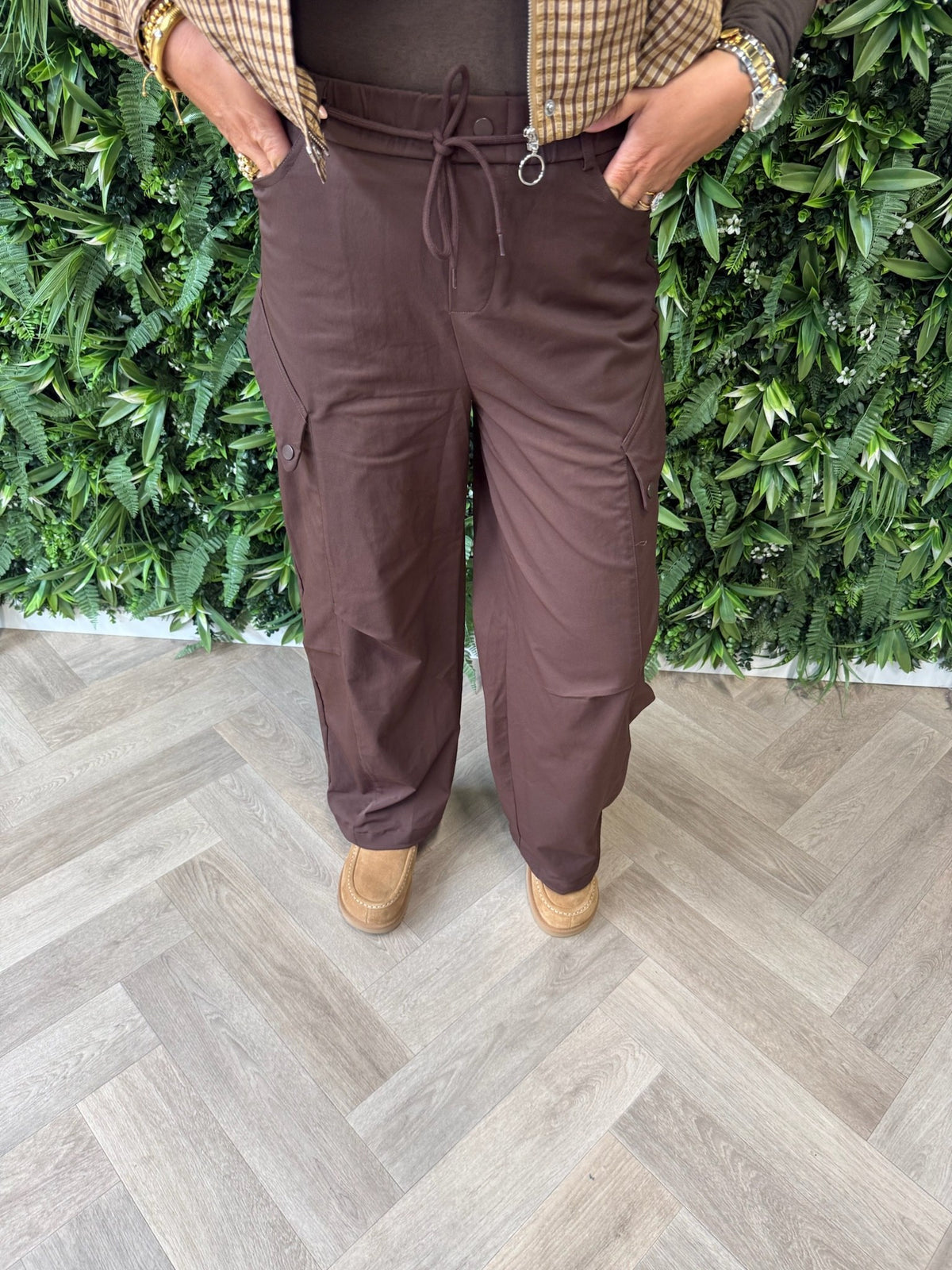 Broek wide leg donkerbruin