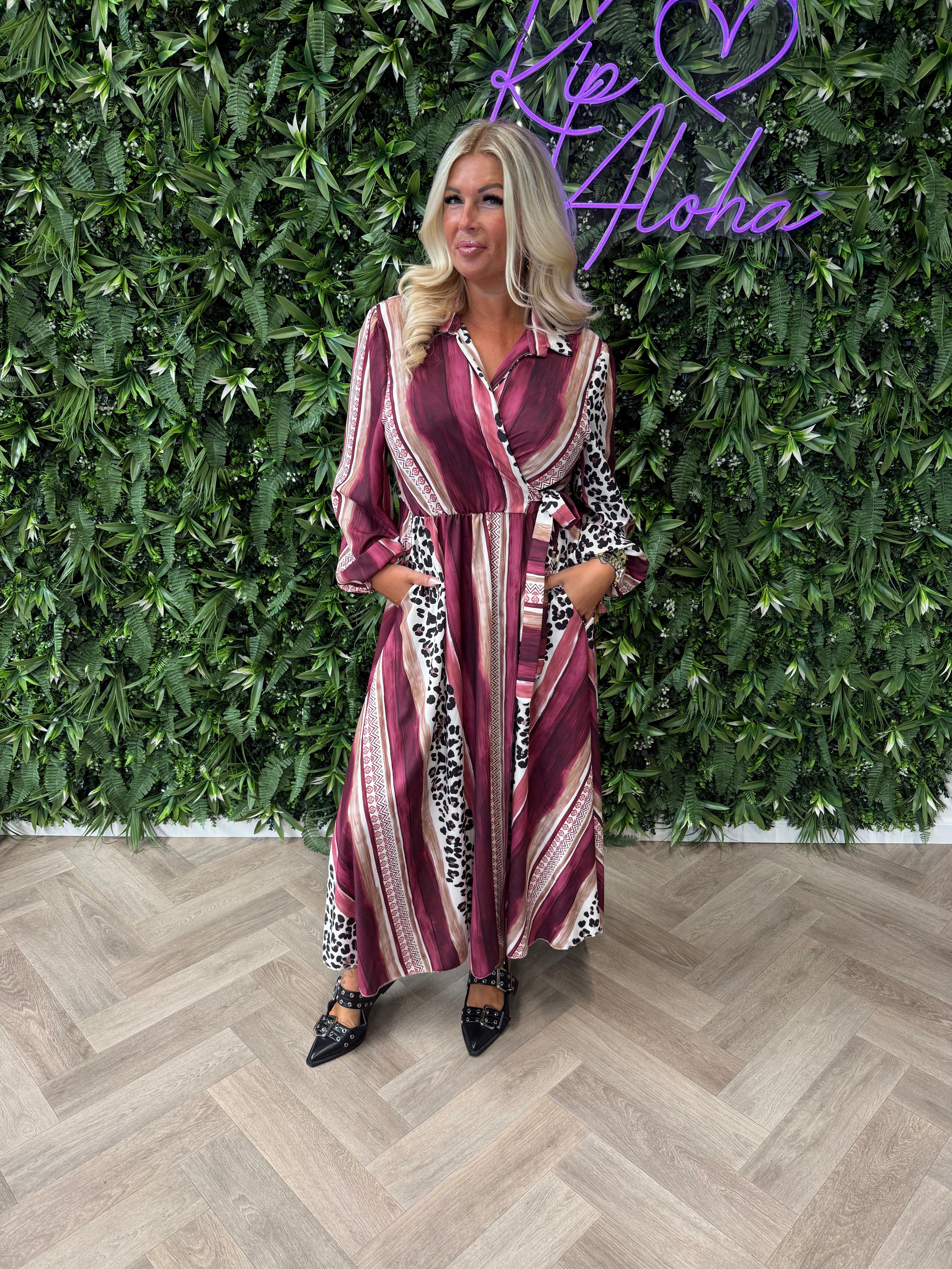 Lange overslag jurk panter bordeaux