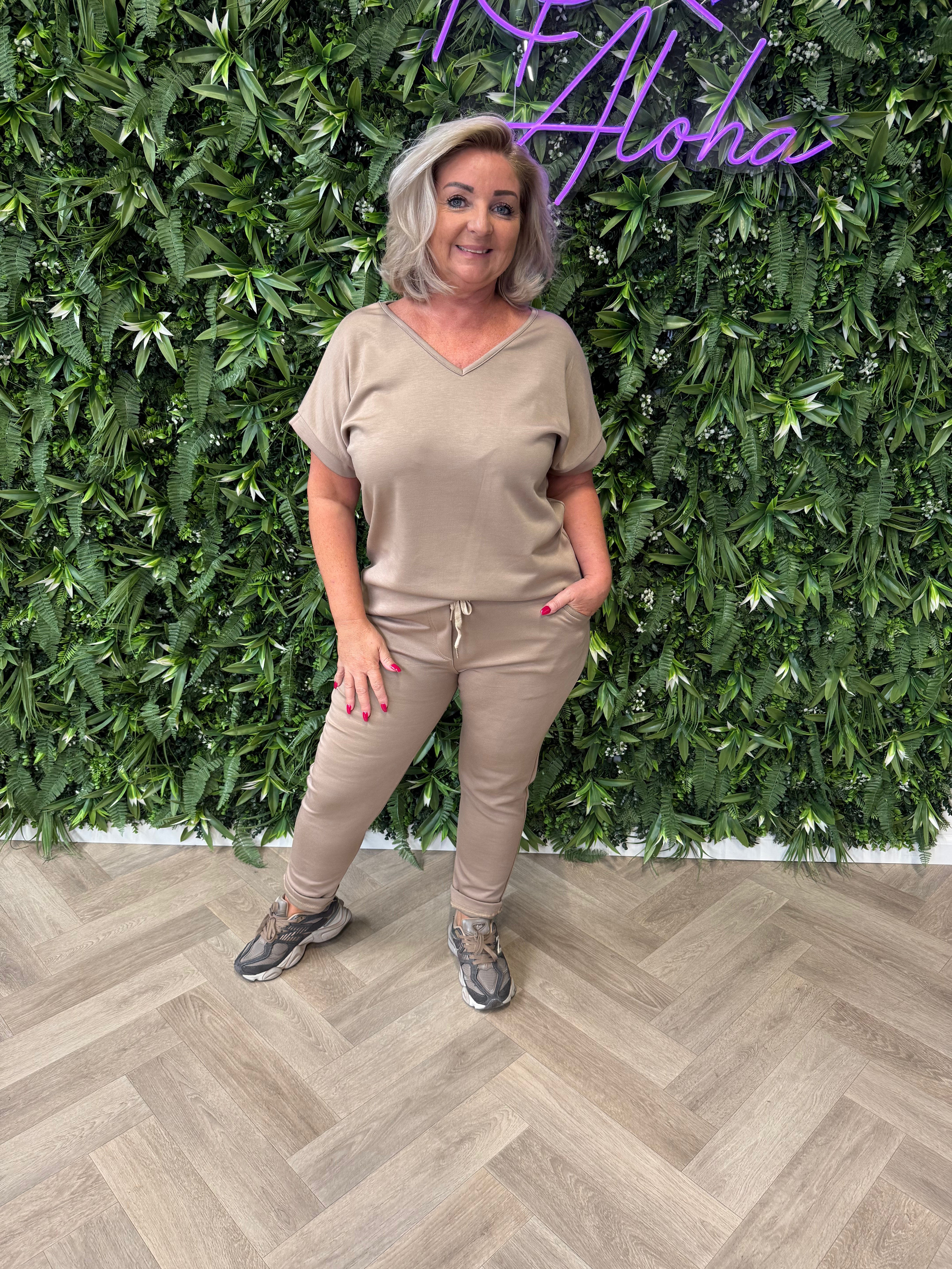 Tweedelig jogger set uni taupe