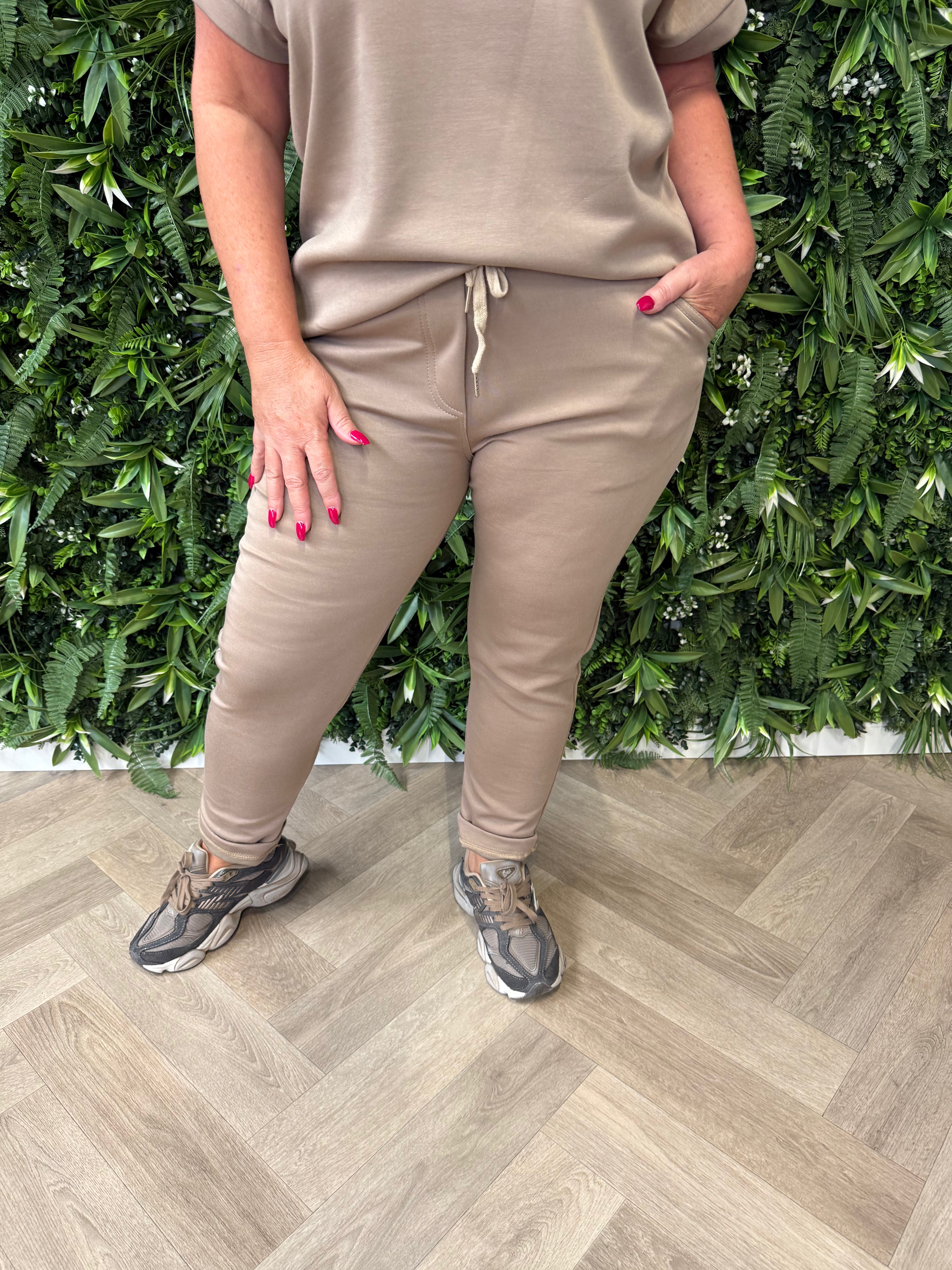 Tweedelig jogger set uni taupe