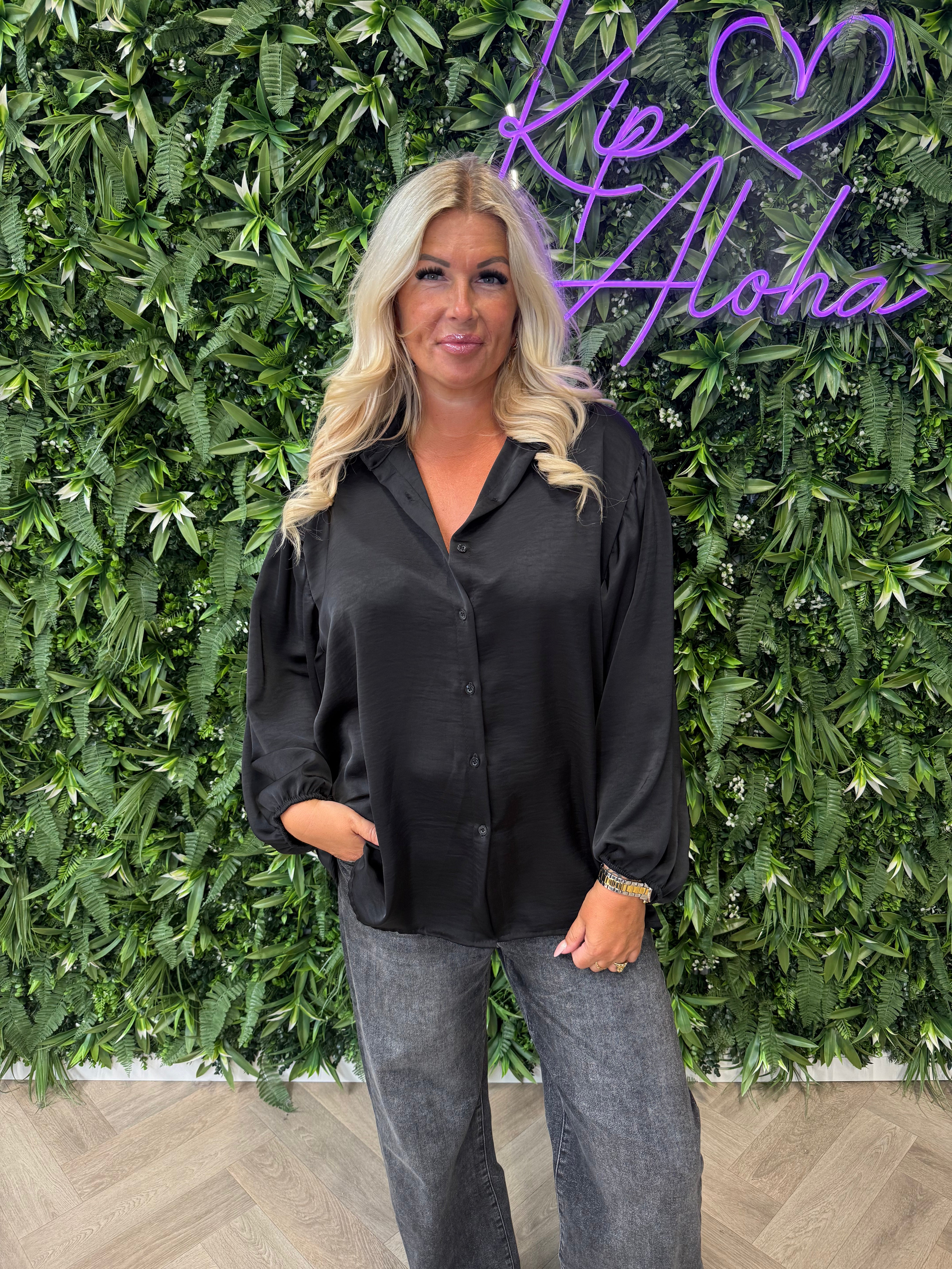 Silky blouse pofmouwen zwart