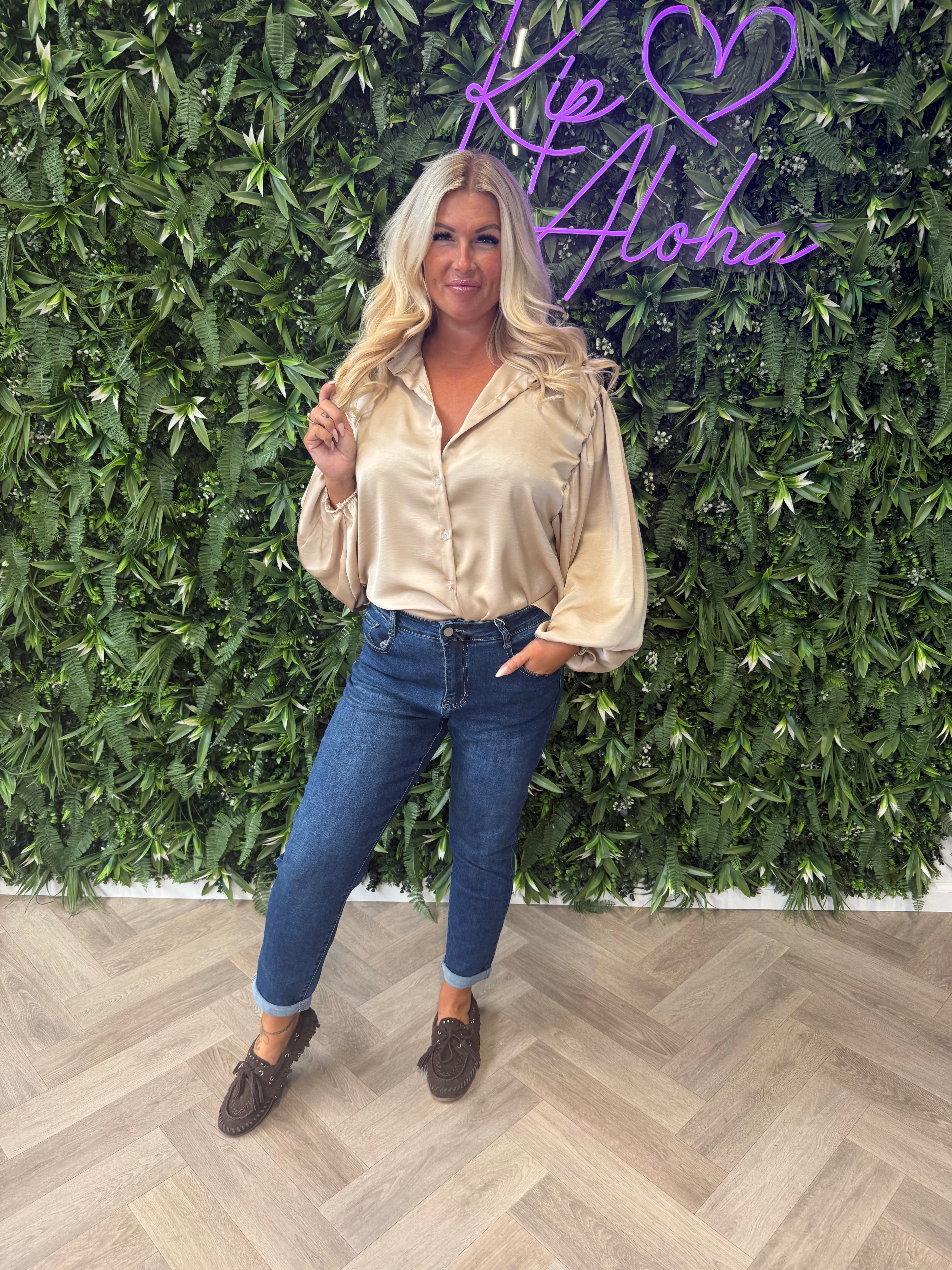 Silky blouse pofmouwen goud