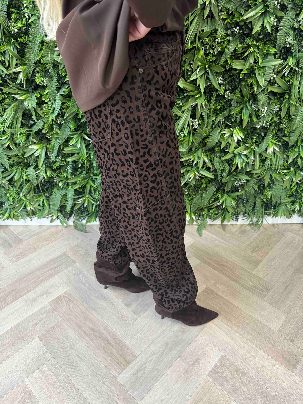 Jewelly panter print balloon fit donkerbruin