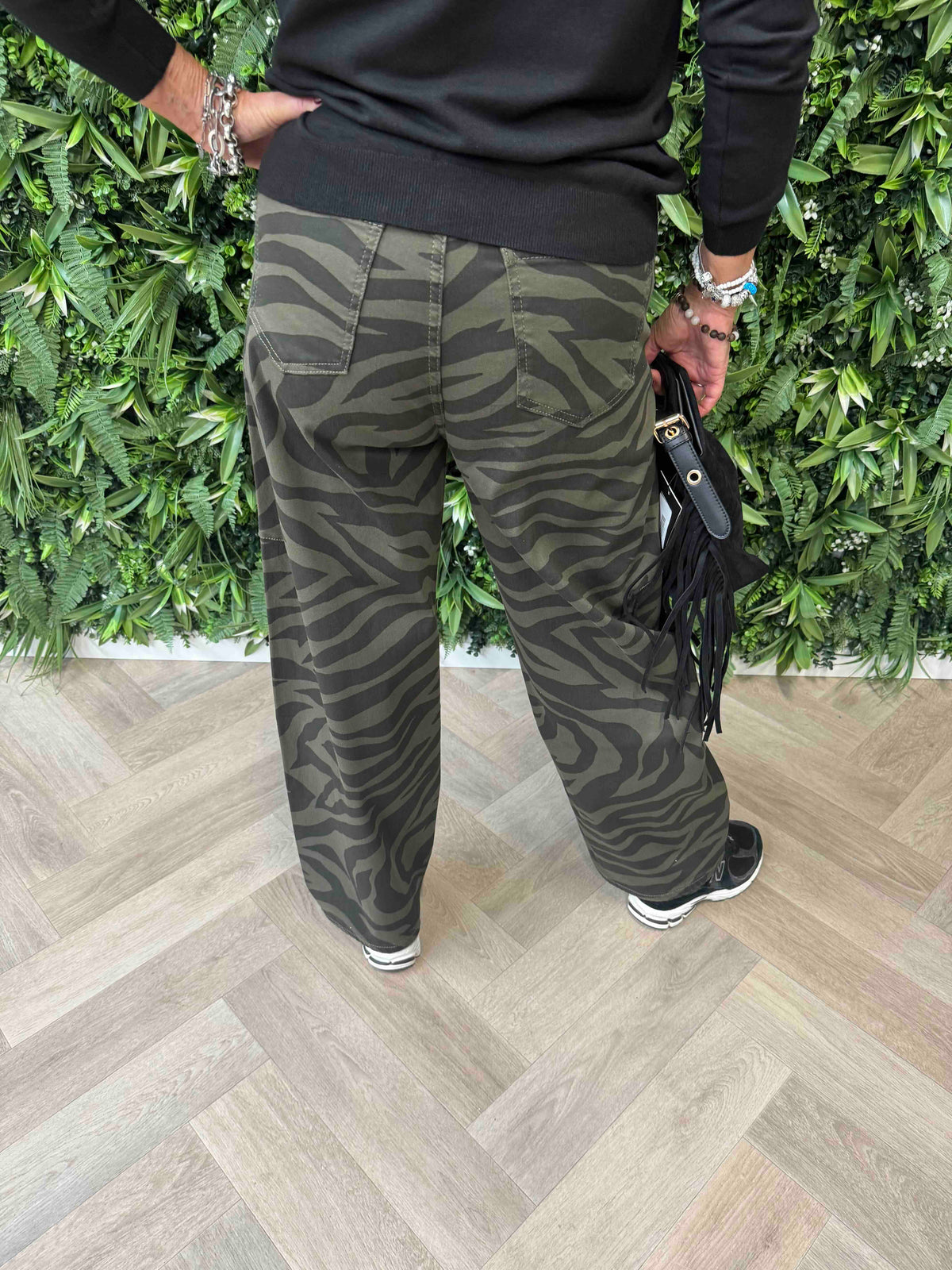 Jewelly zebra print balloon fit legergroen