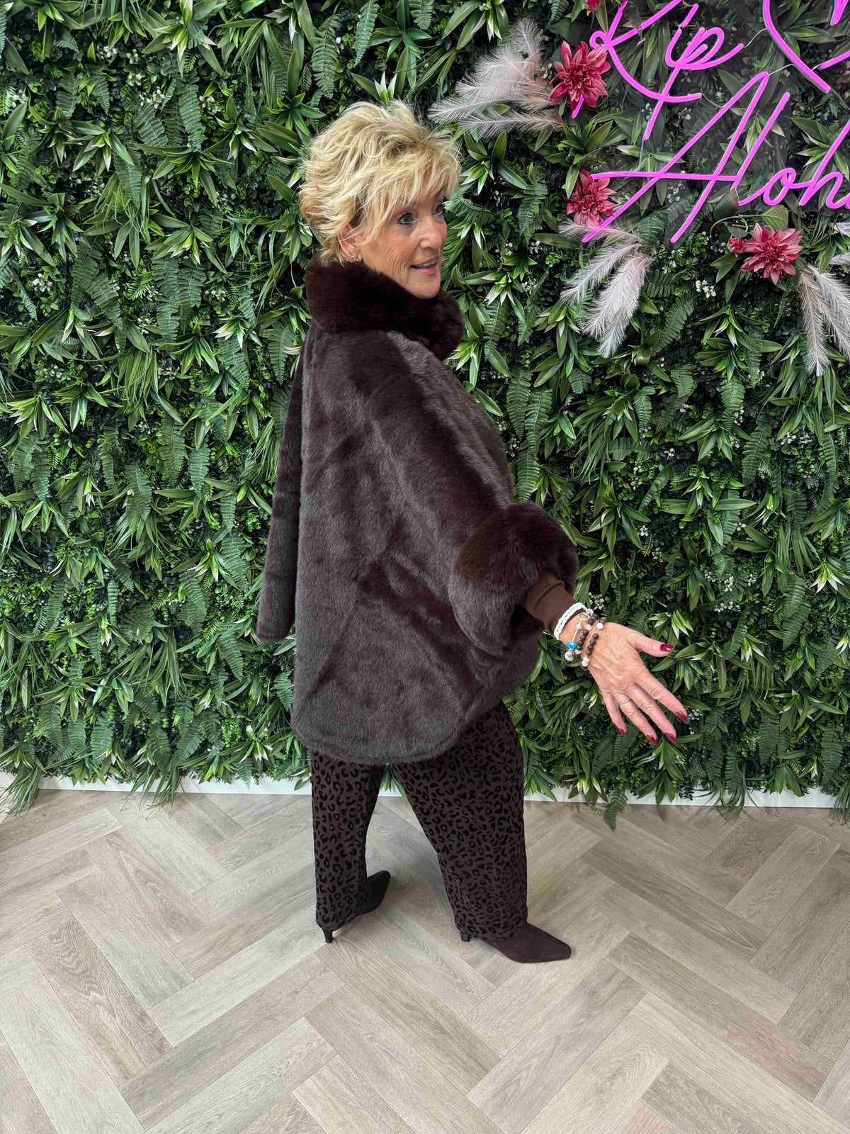 Faux fur jas korte mouwen donkerbruin